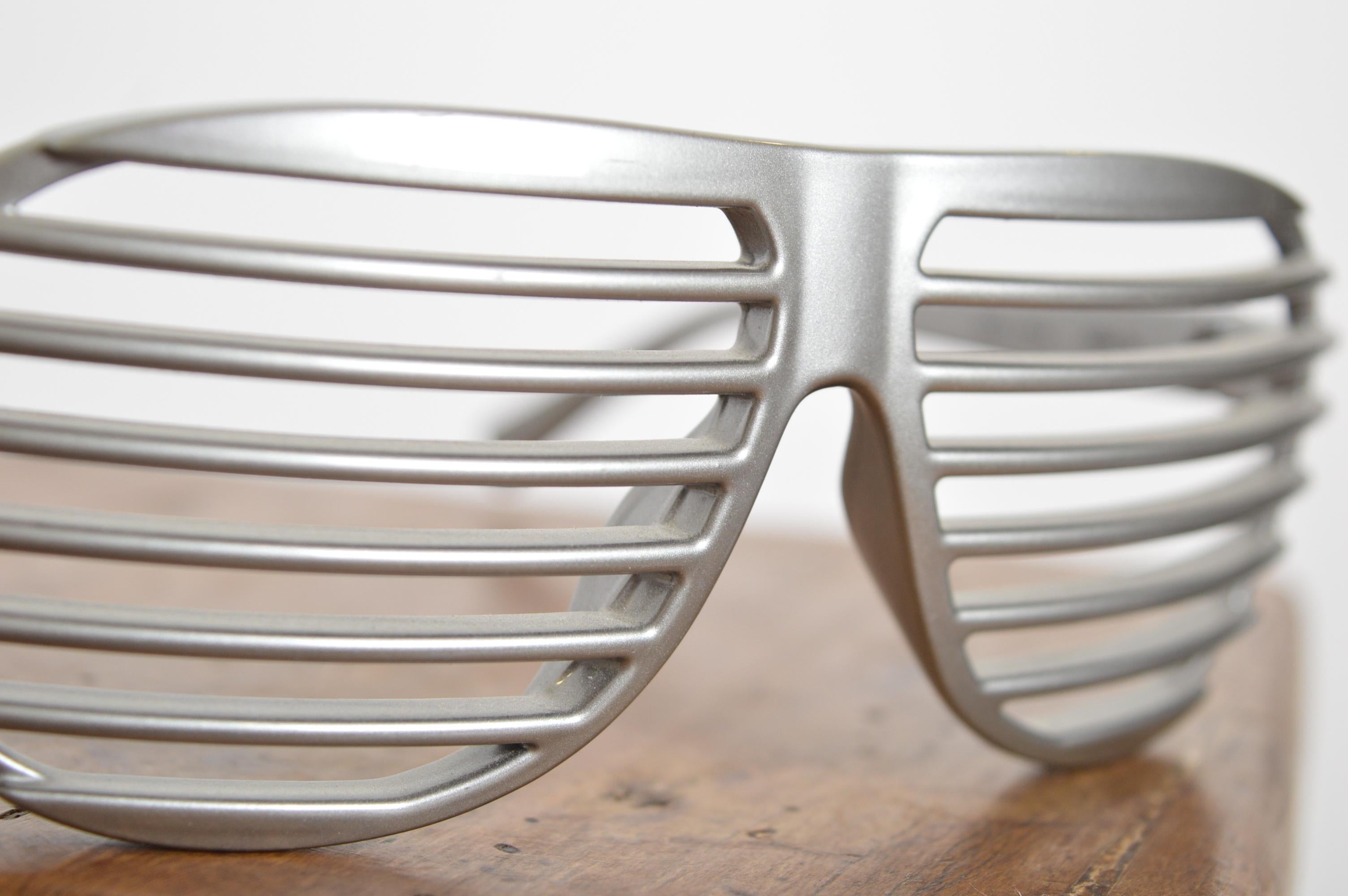 ALAIN MIKLI Persiana plateada vintage Gafas de sol Avant Guard Eyewear en venta 6