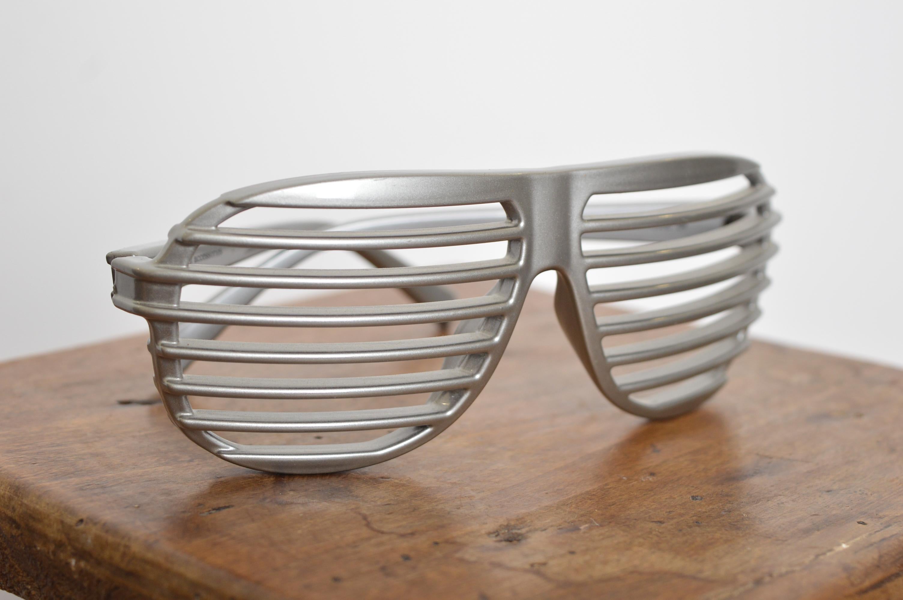 ALAIN MIKLI Persiana plateada vintage Gafas de sol Avant Guard Eyewear en venta 12