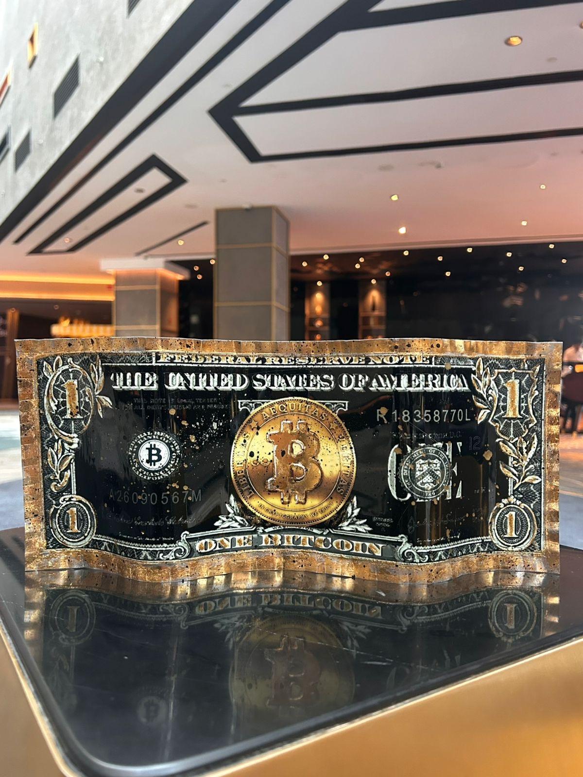 ALAIN MIMOUNI - Bitcoin Dollar - Sculpture by Alain mimouni