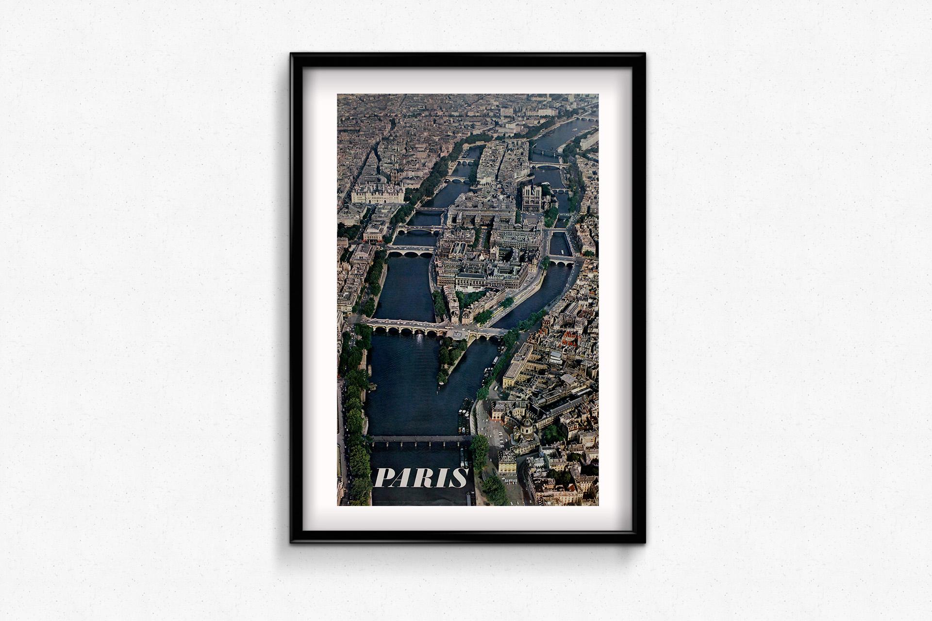 Affiche de voyage originale d'Alain Perceval, vue aérienne de Paris, 1965 en vente 1