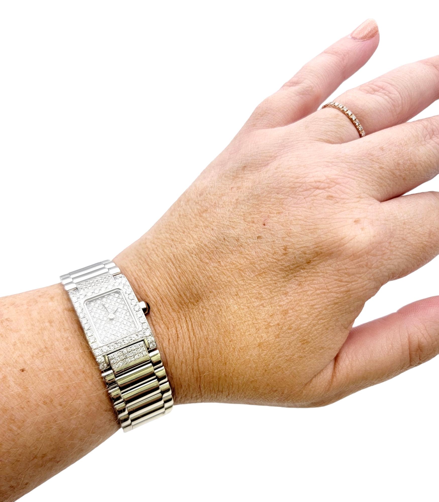 Alain Philippe Ladies 18 Karat White Gold and Pave Diamond Wristwatch F-G / VS For Sale 8