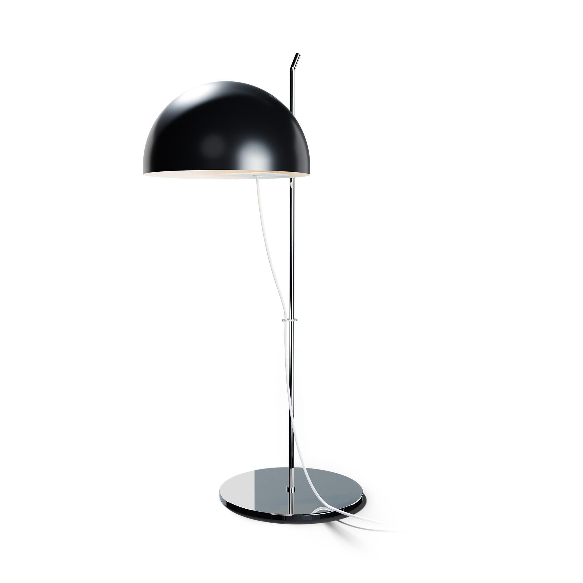 Lacquered Alain Richard 'A21' Desk Lamp in Black for Disderot For Sale