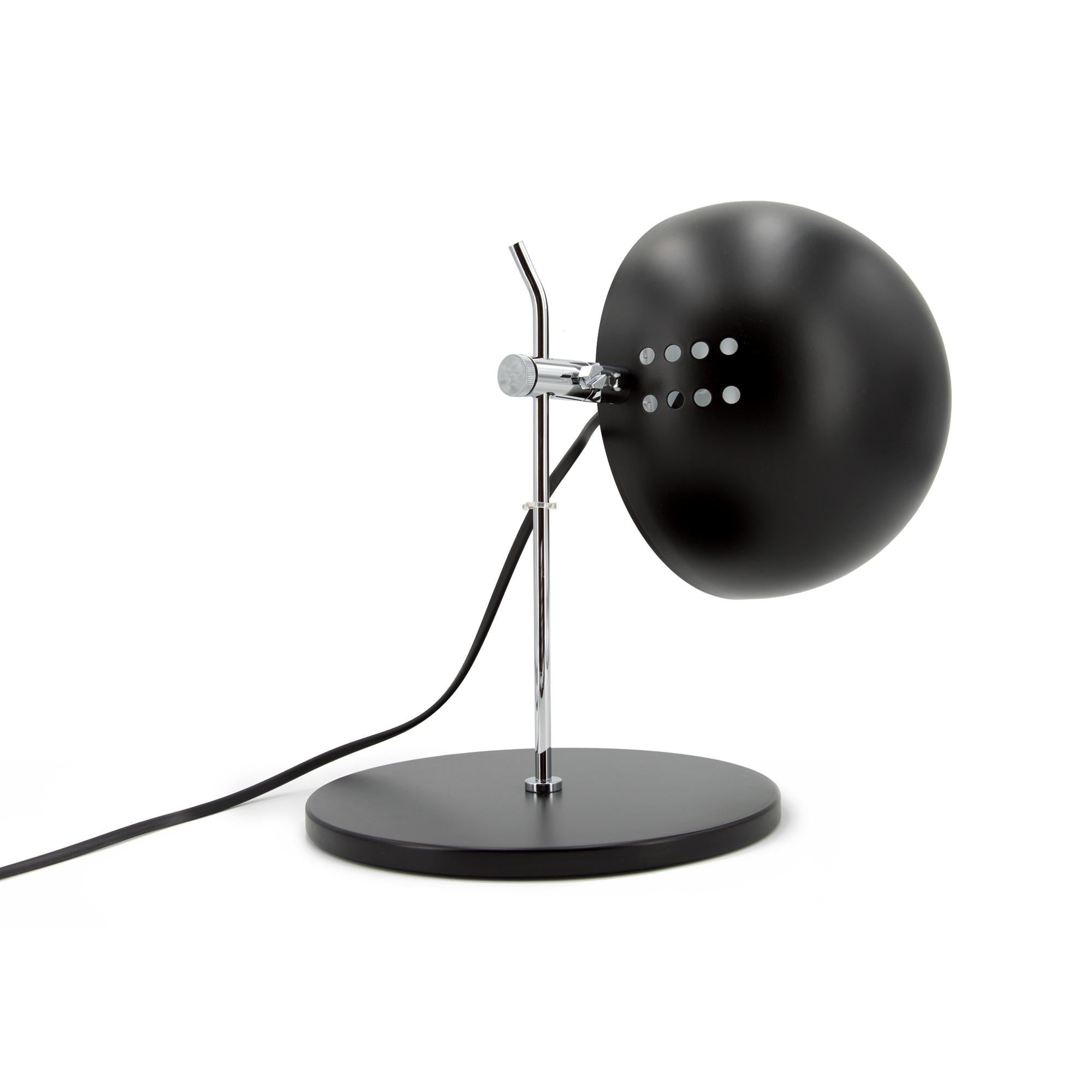 Lacquered Alain Richard 'A22' Desk Lamp in Black for Disderot For Sale