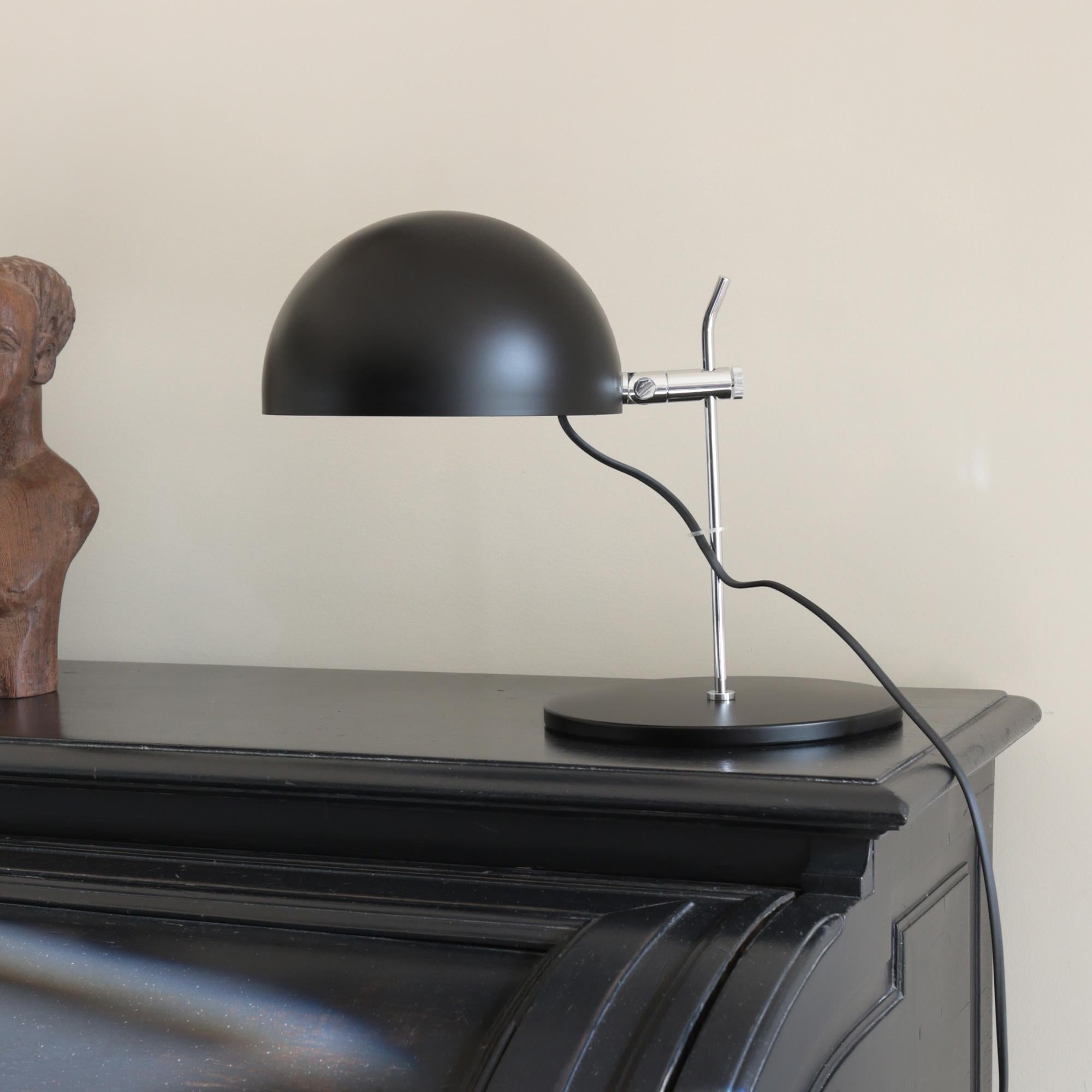 French Alain Richard 'A22' Desk Lamp in Orange for Disderot For Sale