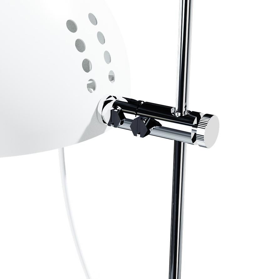 Alain Richard 'A22' desk lamp in white for Disderot.

Executed in white painted metal, this newly produced numbered edition with included certificate of authenticity is made in France by Disderot with many of the same small-scale manufacturing