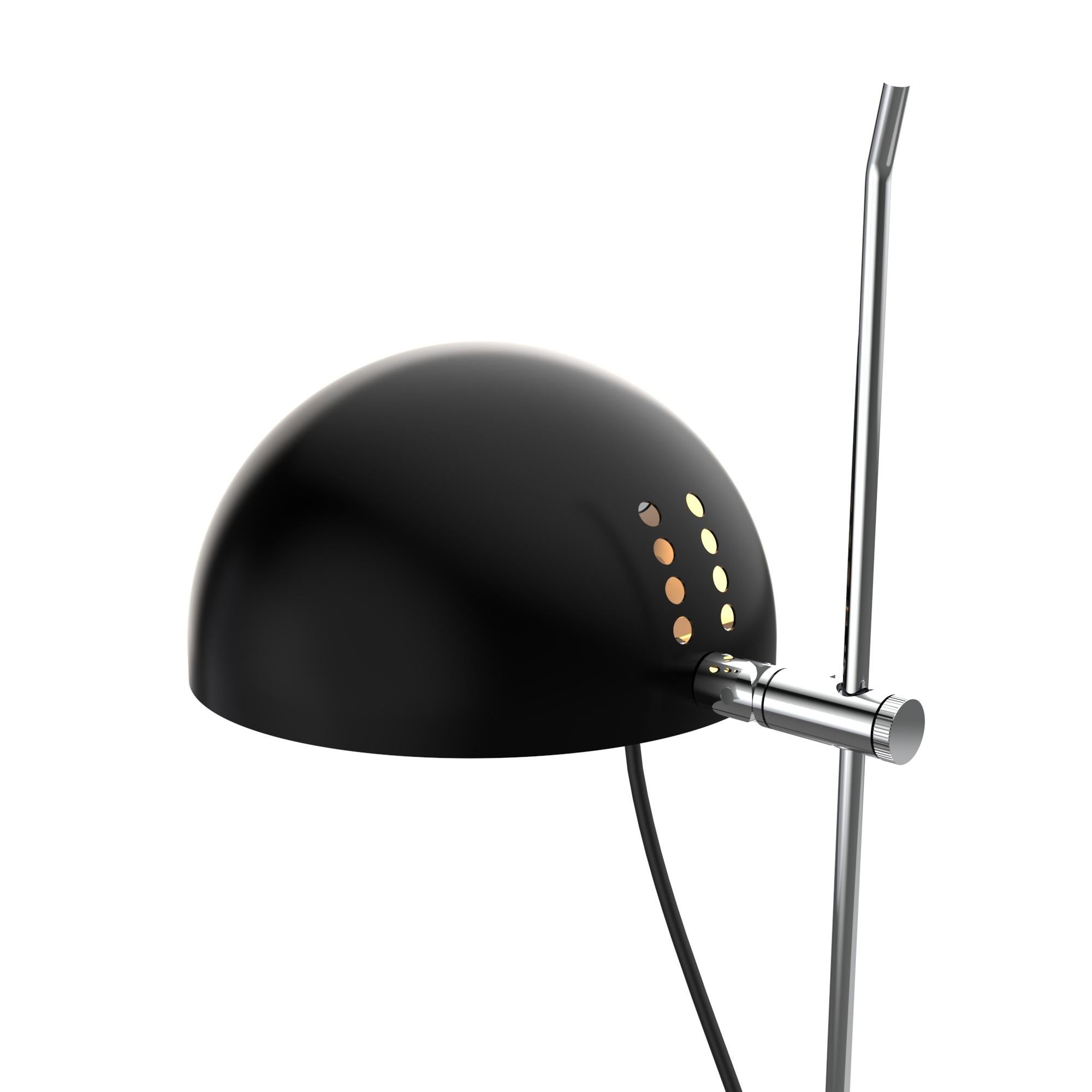 French Alain Richard 'A22f' Task Lamp in Black for Disderot For Sale