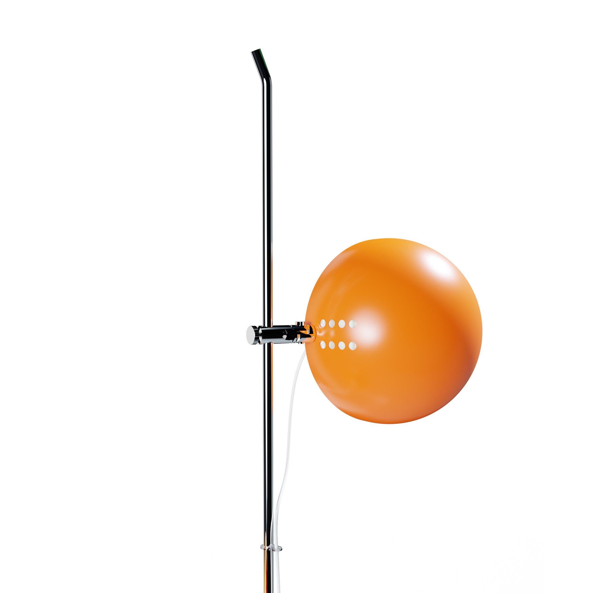 Stehlampe „A23“ aus Metall und Marmor von Alain Richard für Disderot in Orange (Lackiert) im Angebot