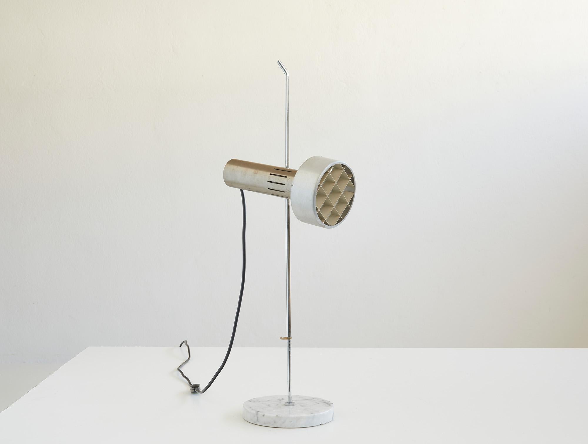 Français Lampe de table A4 d'Alain Richard, Ed, Disderot France, 1958 en vente
