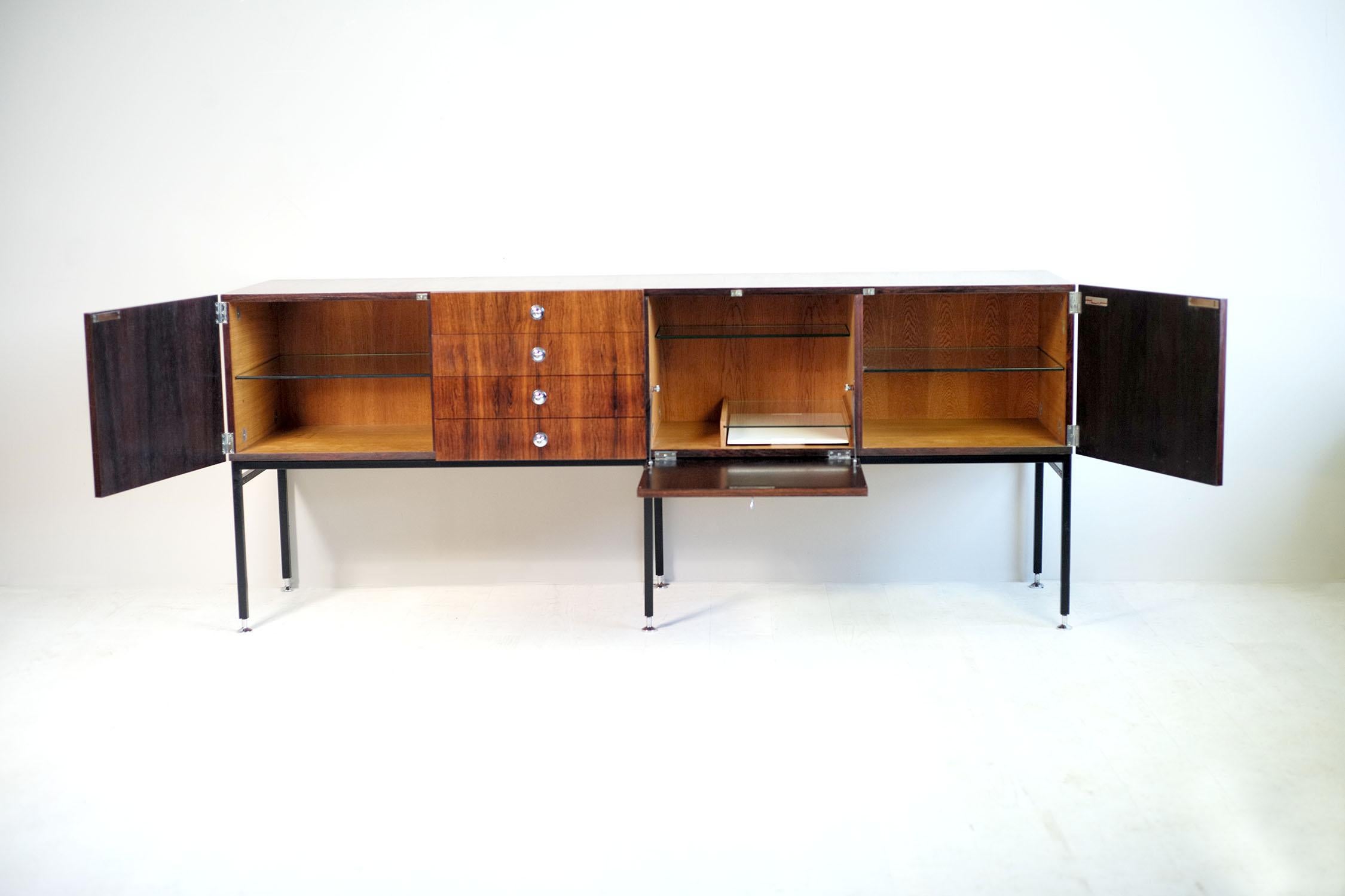 Alain Richard, Large Rosewood Sideboard 800 Series, TV Furniture, France, 1958 In Good Condition In Catonvielle, FR
