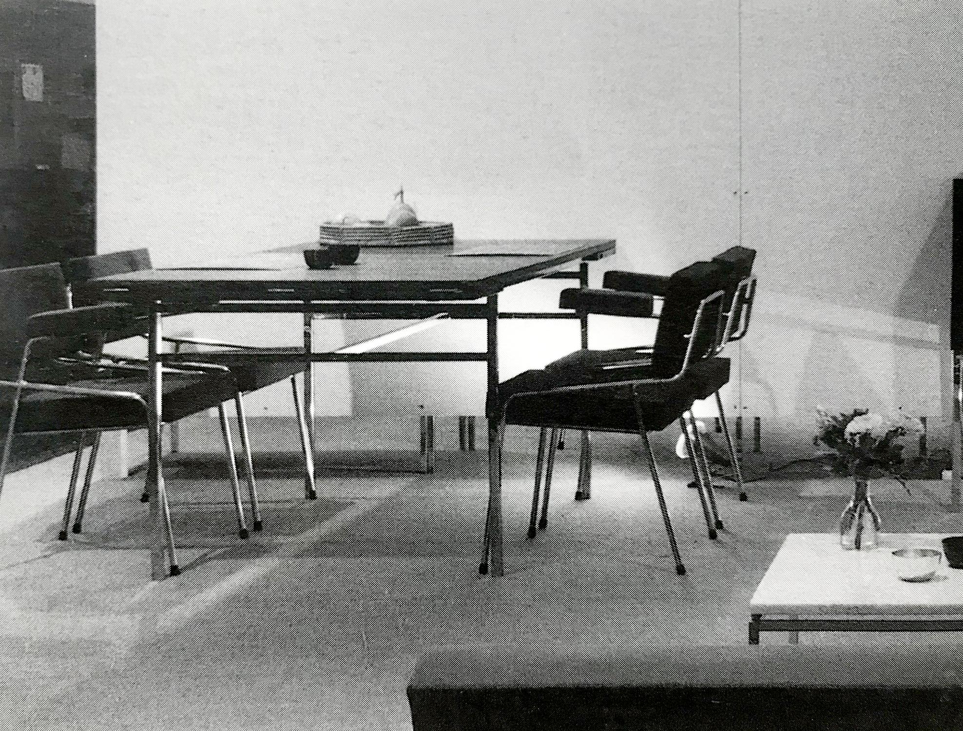 Alain Richard, table en bois de rose, série 800, France, 1960 en vente 4
