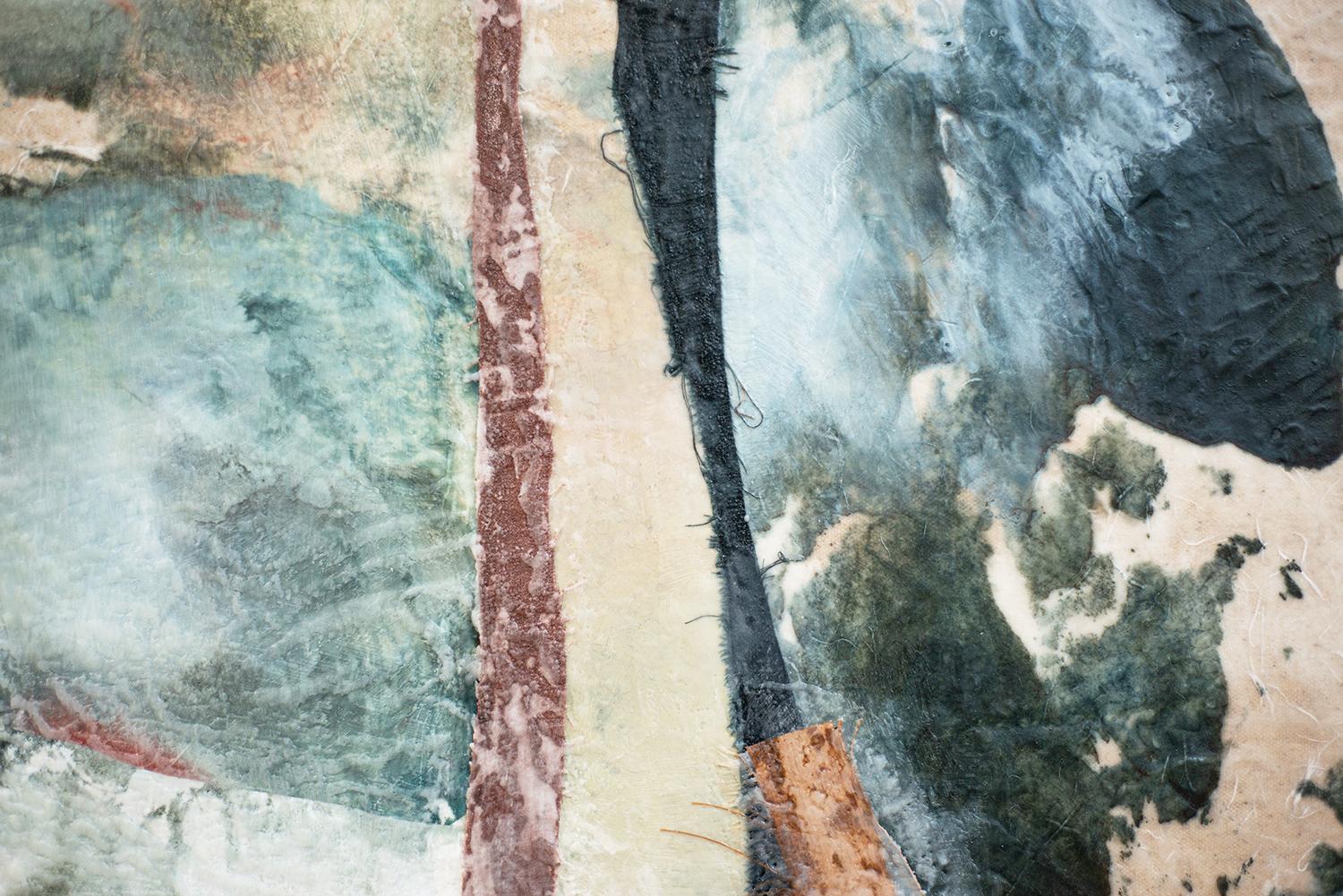 Half Hearted Skies (Pintura encáustica cuadrada abstracta y sobre tela) en venta 1