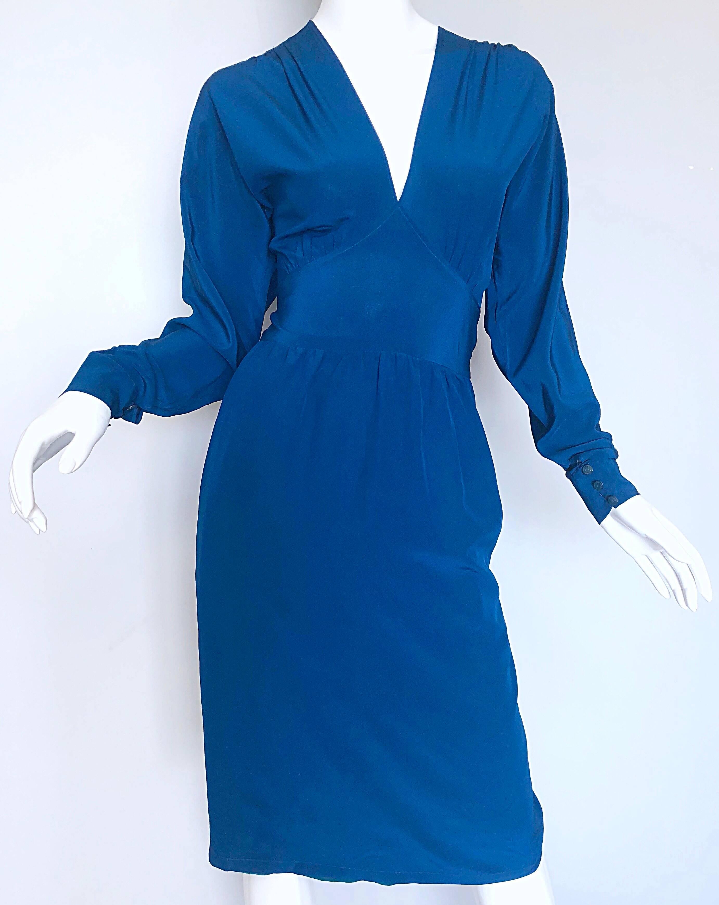 Women's Alan Austin 1970s Cerulean Blue Italian Open Back Long Sleeve Vintage Silk Dress For Sale