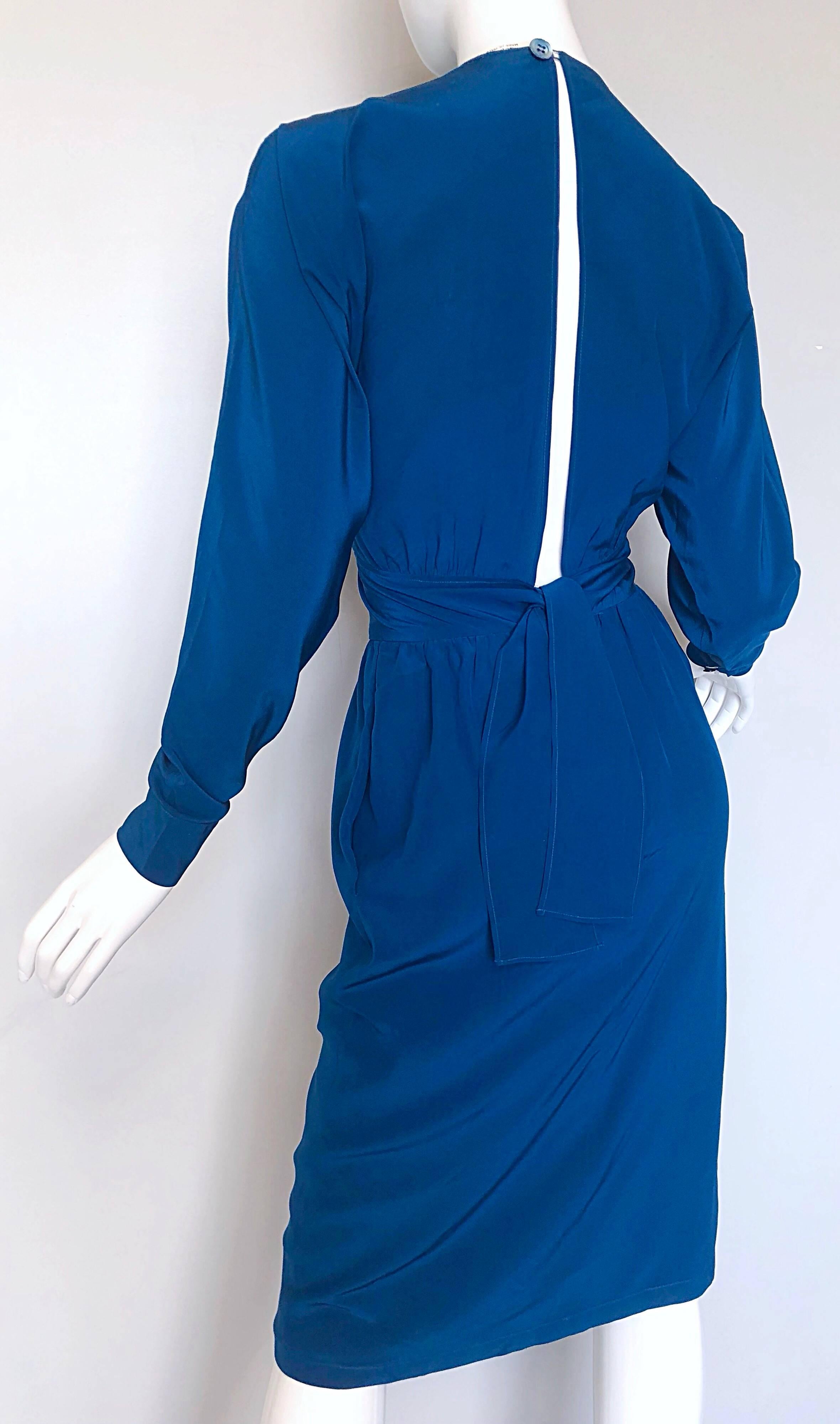 Alan Austin 1970s Cerulean Blue Italian Open Back Long Sleeve Vintage Silk Dress For Sale 1