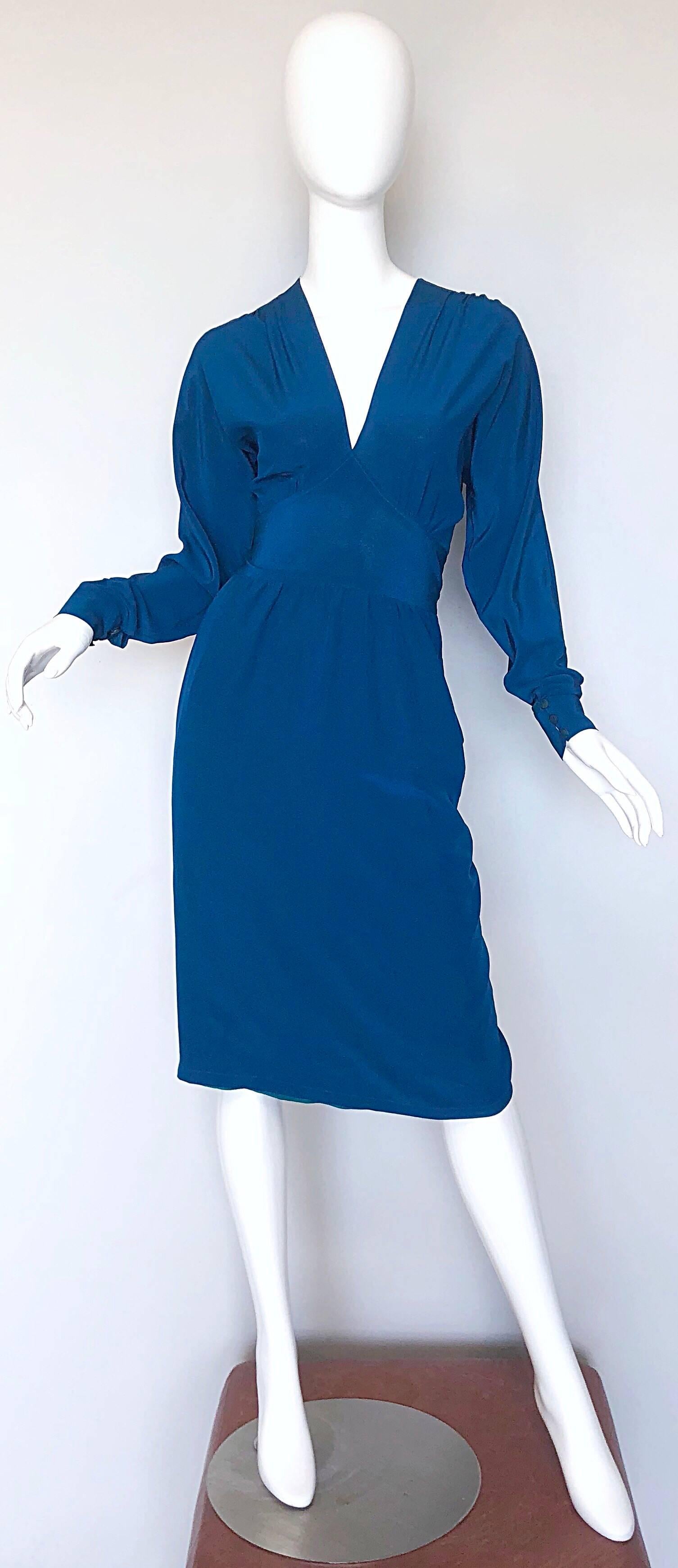 Alan Austin 1970s Cerulean Blue Italian Open Back Long Sleeve Vintage Silk Dress For Sale 2