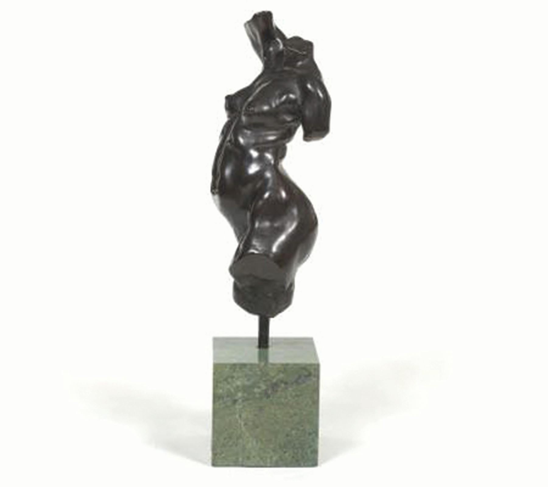 Torso desnudo femenino Escultura de bronce, Artista estadounidense contemporáneo del siglo XX - Figurative Sculpture Oro de Alan Cottrill