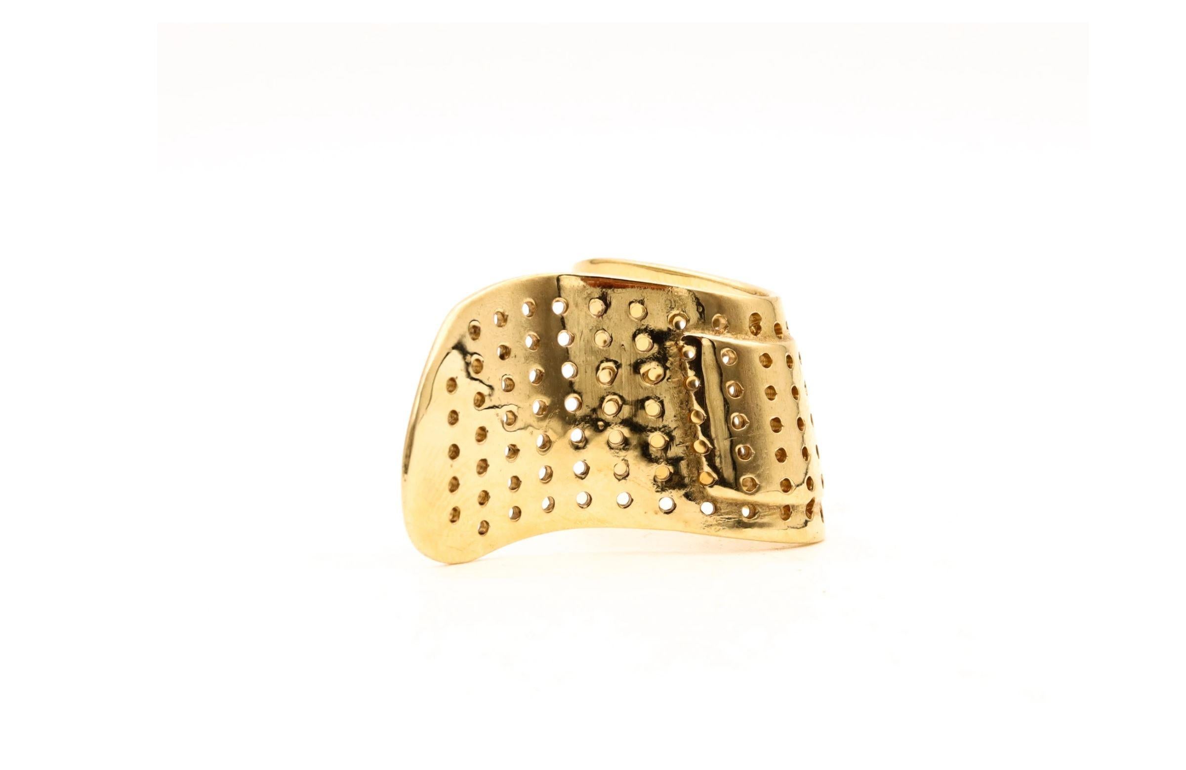 Alan Crocetti 2014 Skulpturaler unscheinbarer Ring aus 18 Karat Gelbgold Vermeil auf Sterling im Zustand „Hervorragend“ im Angebot in Miami, FL