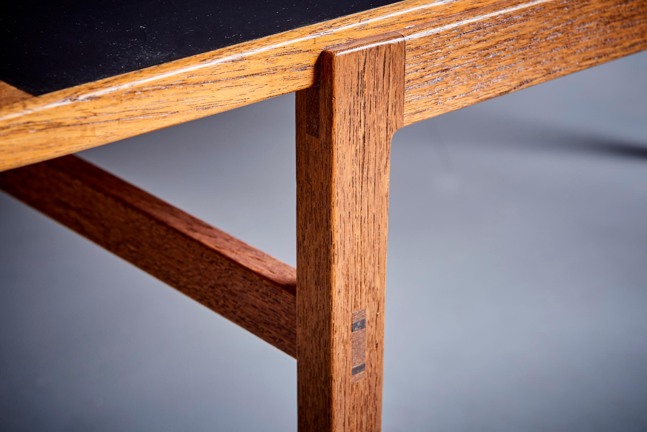 Table basse Alan Peters, Royaume-Uni Excellent état - En vente à Berlin, DE