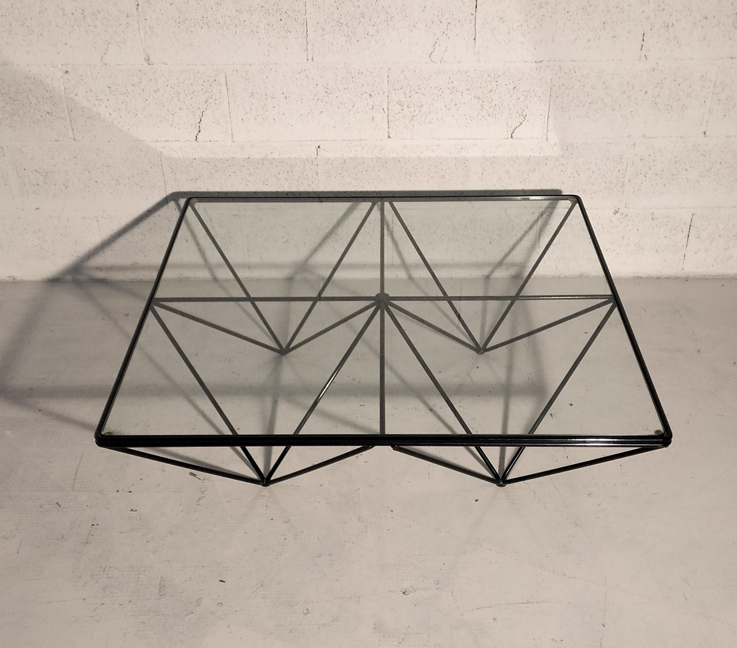 Mid-Century Modern Alanda metal and glass coffee table by Paolo Piva for B&B Italia 70's 
