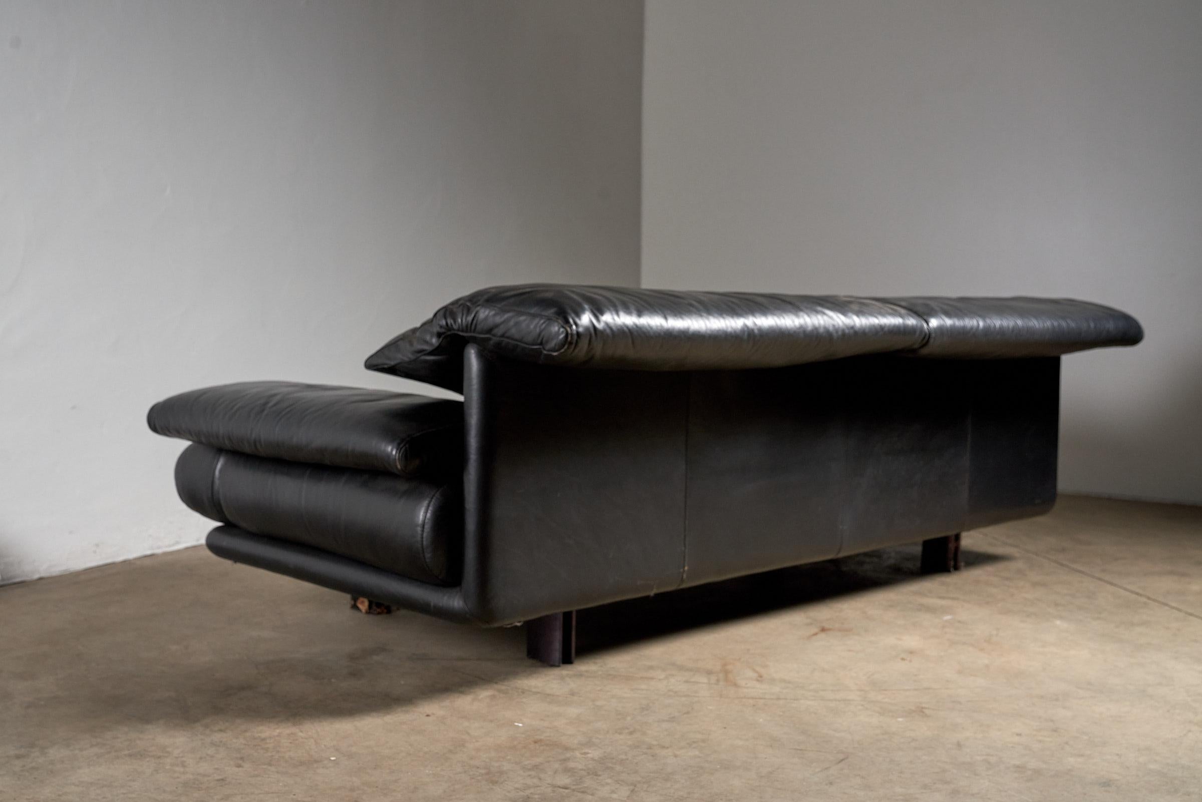 Alanda sofa Paolo Piva for B&B Italia black leather For Sale 1