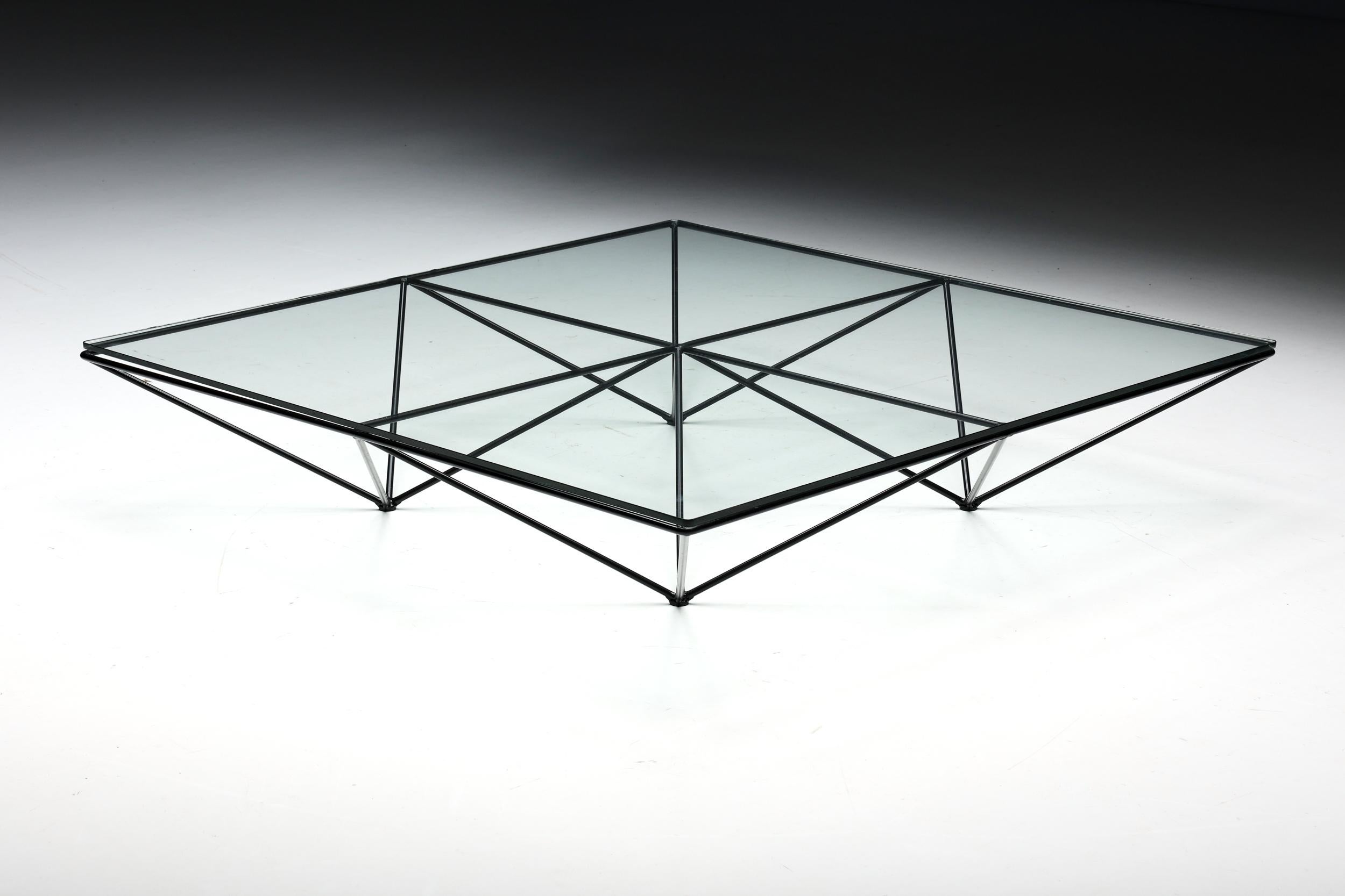 Alanda Square Coffee Table by Paolo Piva for B&B Italia, 1980s In Excellent Condition For Sale In Antwerp, BE