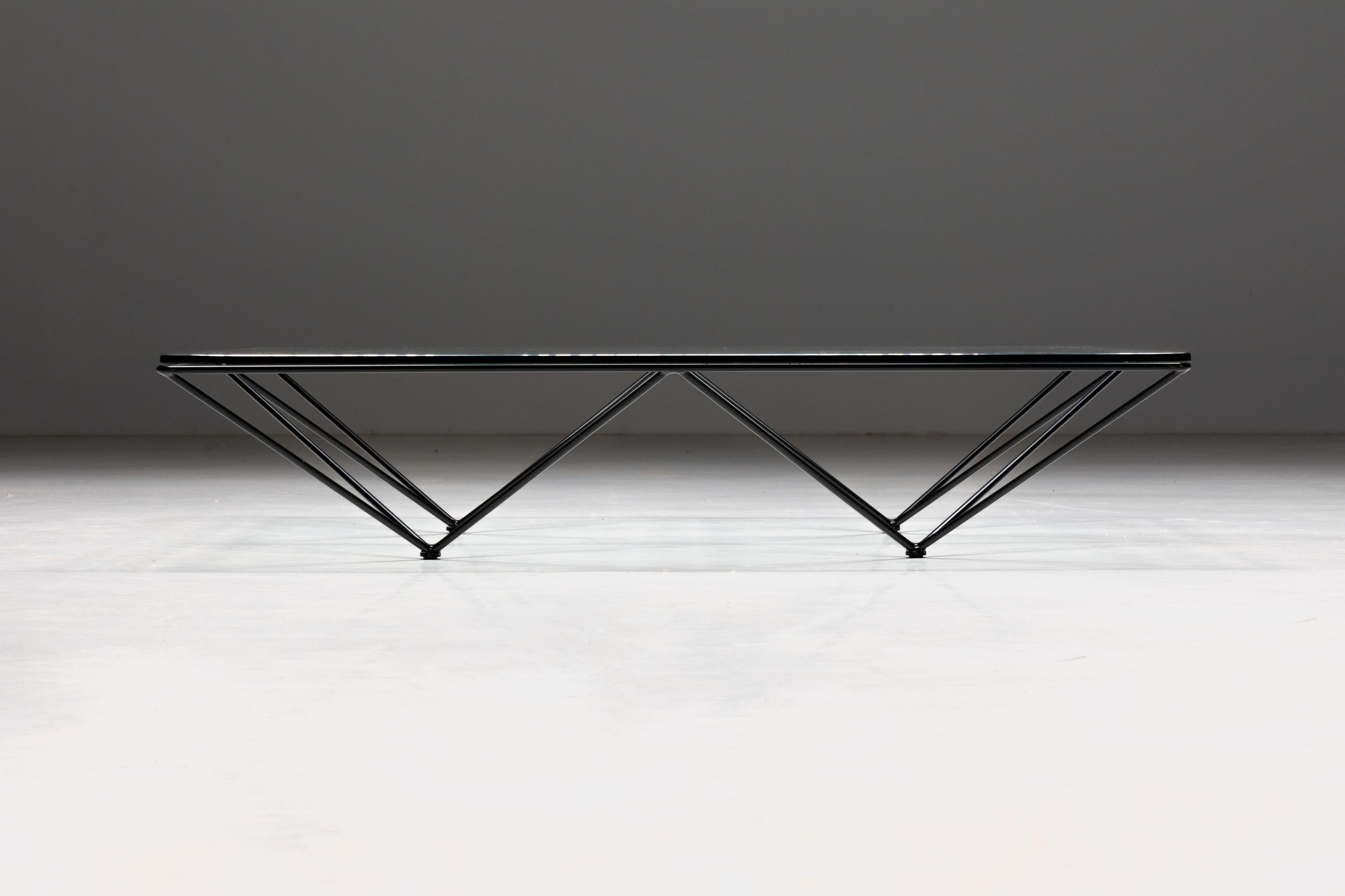 Alanda; Paolo Piva; 1980s; Italy; B&B Italia; coffee table; Modern Design; Late 19th century; Glass; Steel; Carlo Scarpa; 

Alanda coffee table by Paolo Piva for B&B Italia. one of Italian designer Piva's most famous pieces, also called the 