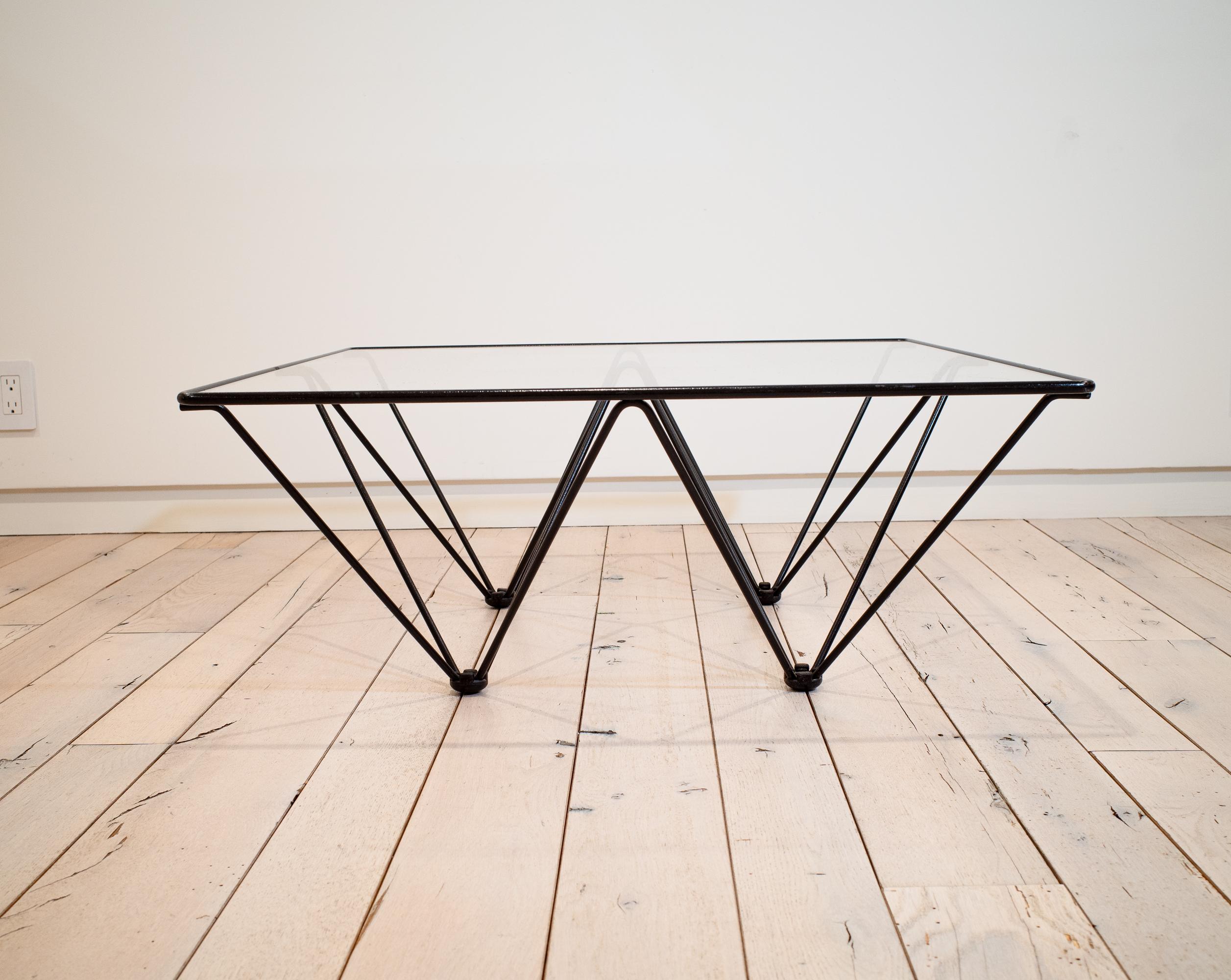 Powder-Coated Alanda Square Coffee Table by Paolo Piva for B&B Italia For Sale