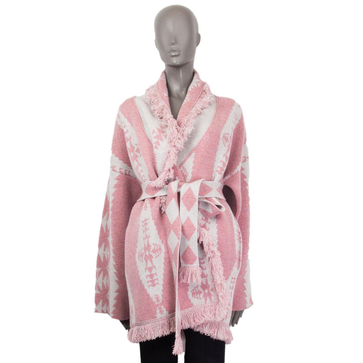 Alanui 'Baja California Diamonds' cardigan in baby pink and light grey cashmere (97%) and lycra (3%) with a shawl collar, fringed hems and pockets. Ties with a matching belt. Unlined. Virtually new. 

Tag Size L
Size L
Shoulder Width 42cm