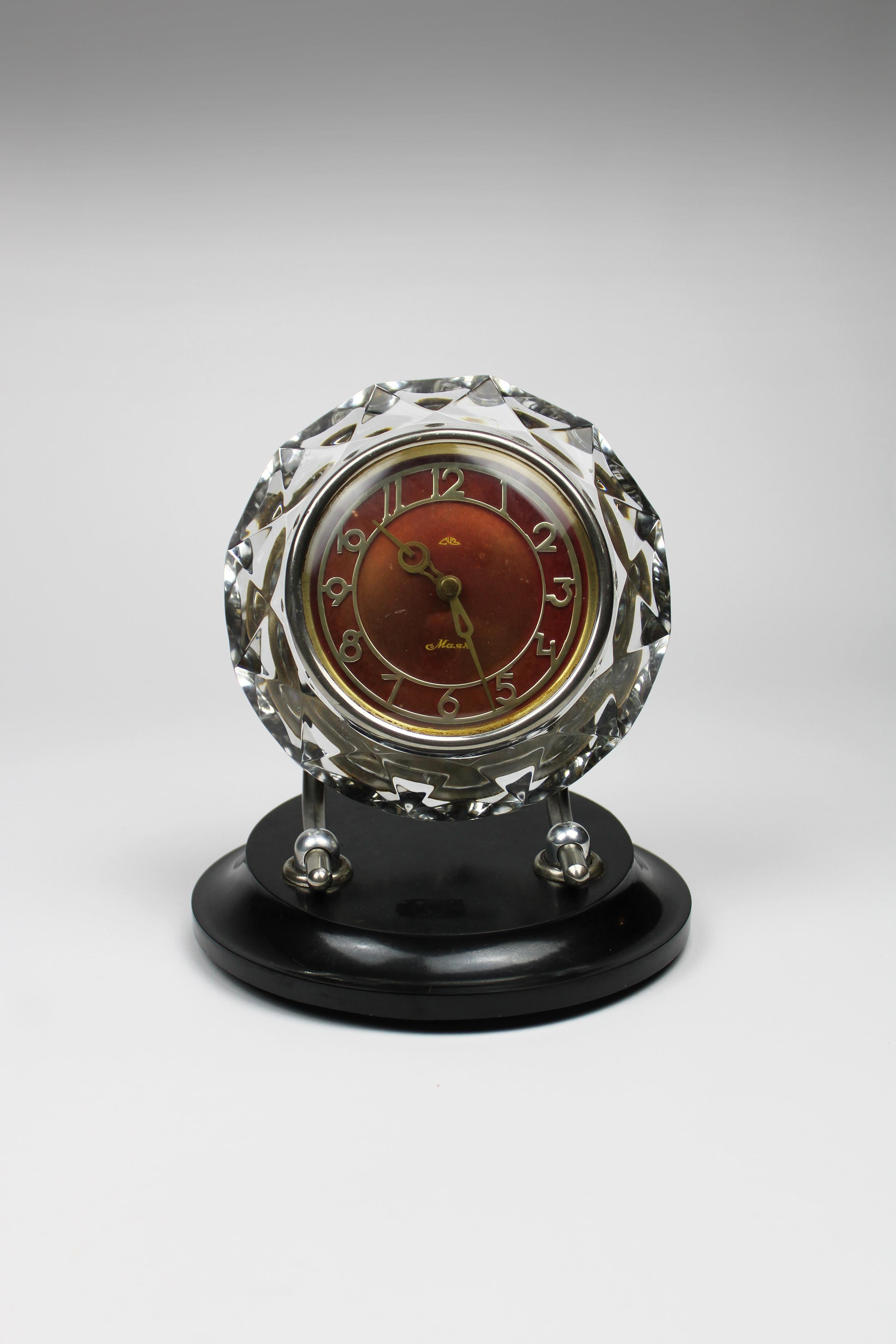 Russian Alarm Clock Mayak Crystal bakelite Burgundy USSR Sovjet Art Deco 1970's Russia For Sale