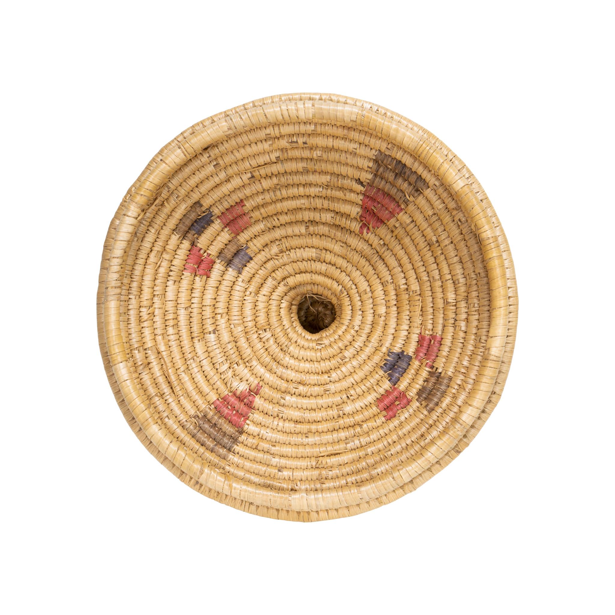 Lidded Alaskan Eskimo globular basket. Made of coiled beach grass, with geometric checkerboard and diamond designs. Beautiful piece, great for display or careful continued use. Early 20th century. Size: 12