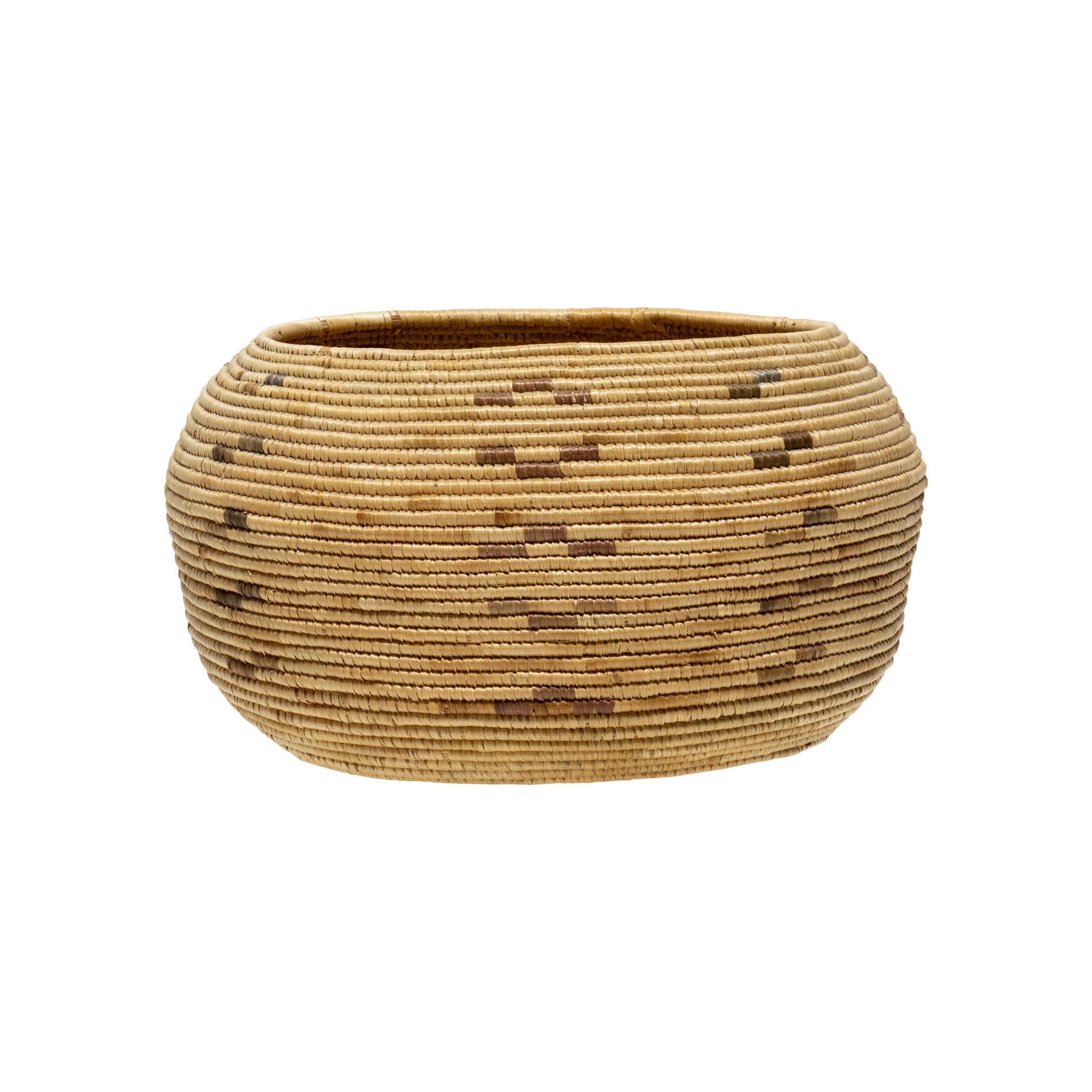 Alaskan lidded basket. Some missing imbricated on lid. Geometric designs on body and lid with braided loop handle. Beautiful and functional piece, great for display or careful continued use. Early 20th century. Size: 6 1/2