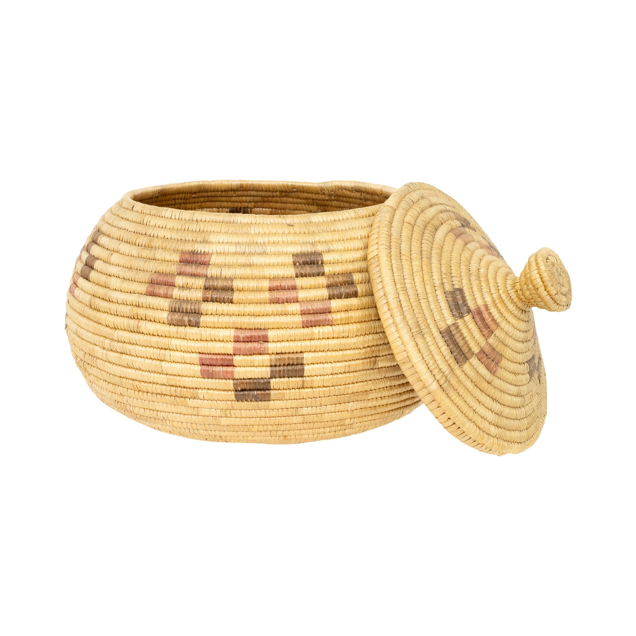 Hand-Woven Alaskan Lidded Basket For Sale