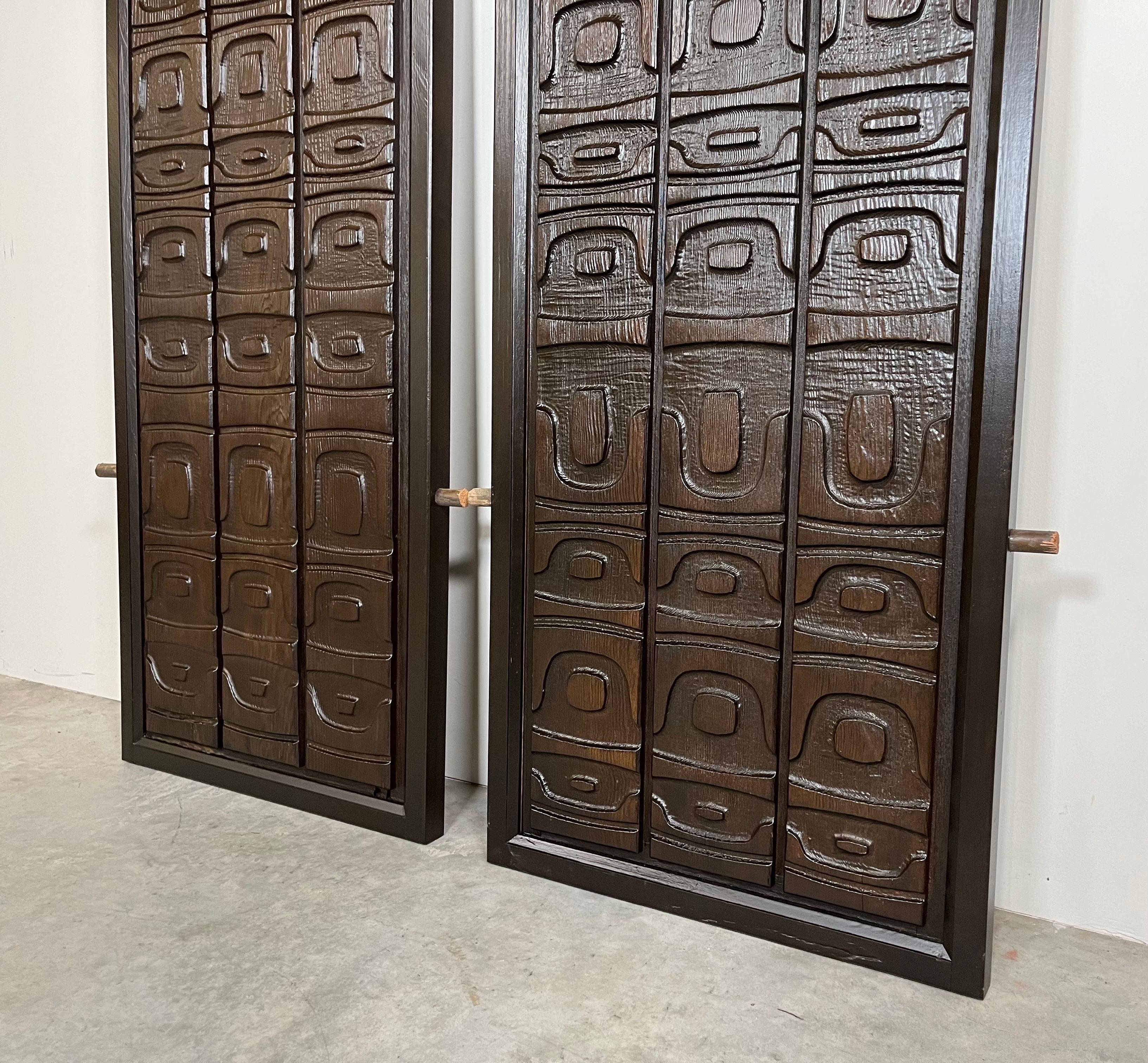 Alaskan Studio Carved Redwood Panels In The Manner Of Ackerman-Panelcarve  For Sale 3