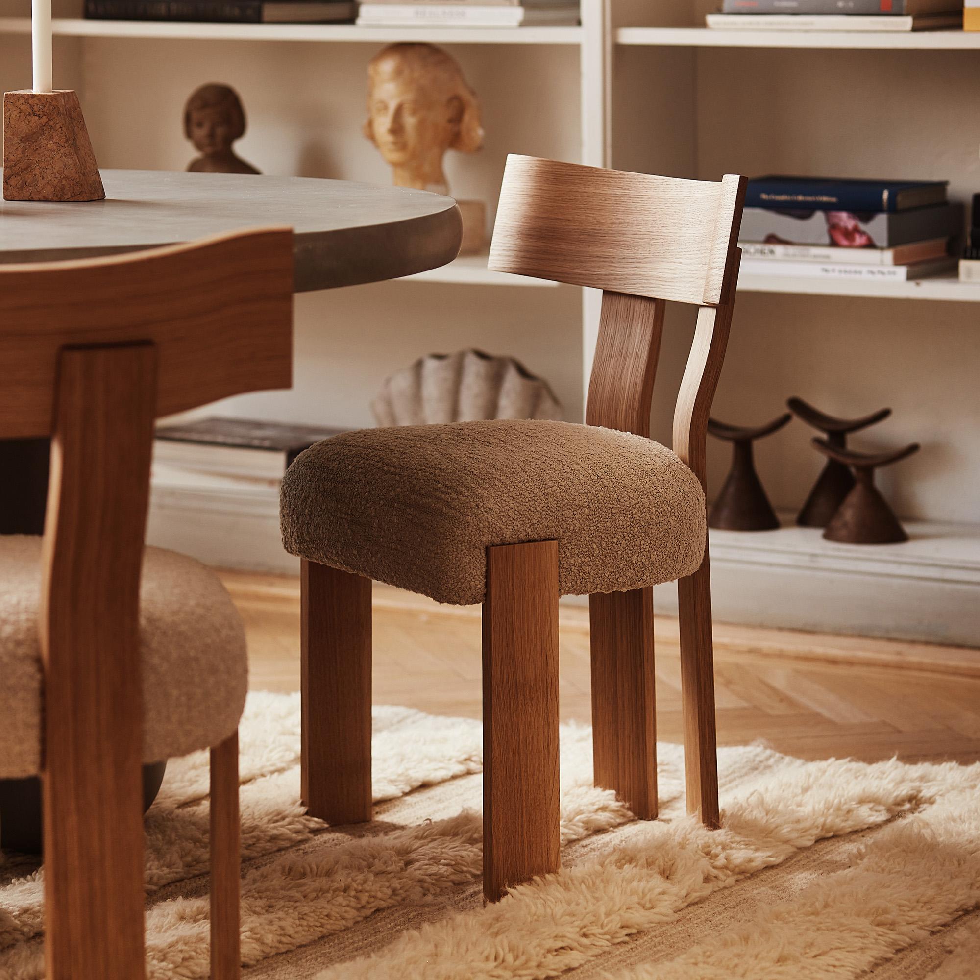 Mid-Century Modern Alba Chair For Sale
