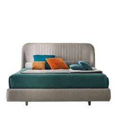 Cama Alba Fluttuante Con Tapicería De Terciopelo De Lujo