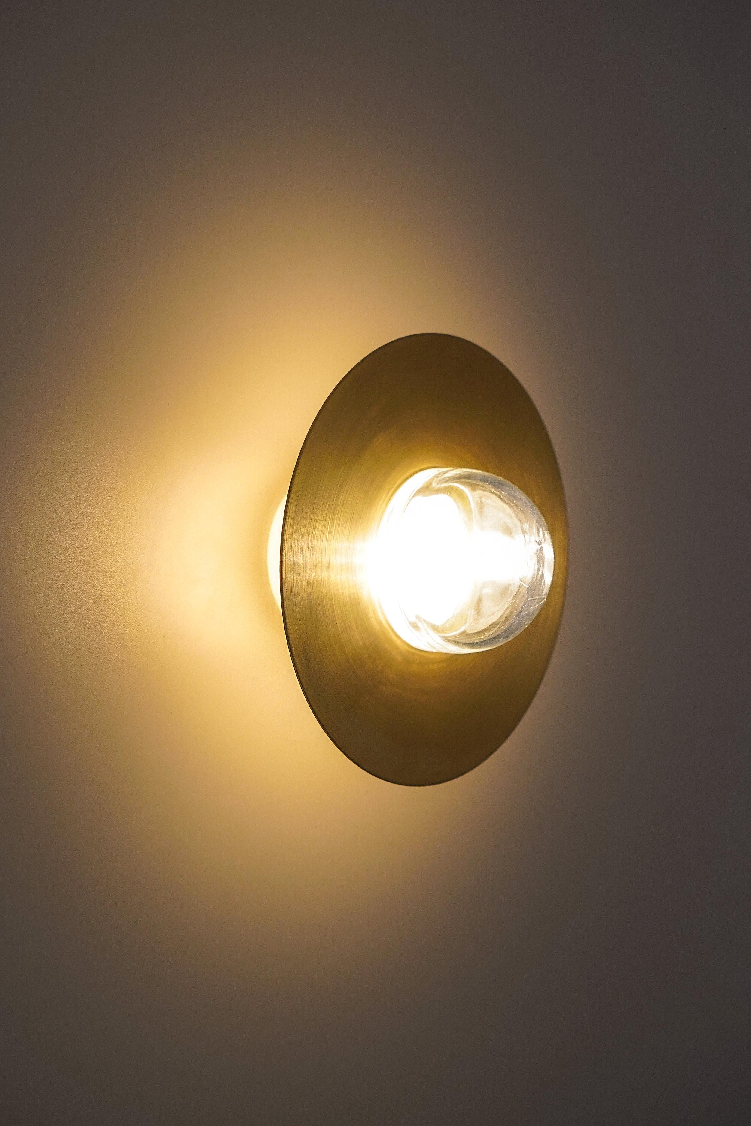 Alba Simple Wall Light by Contain In New Condition For Sale In Geneve, CH