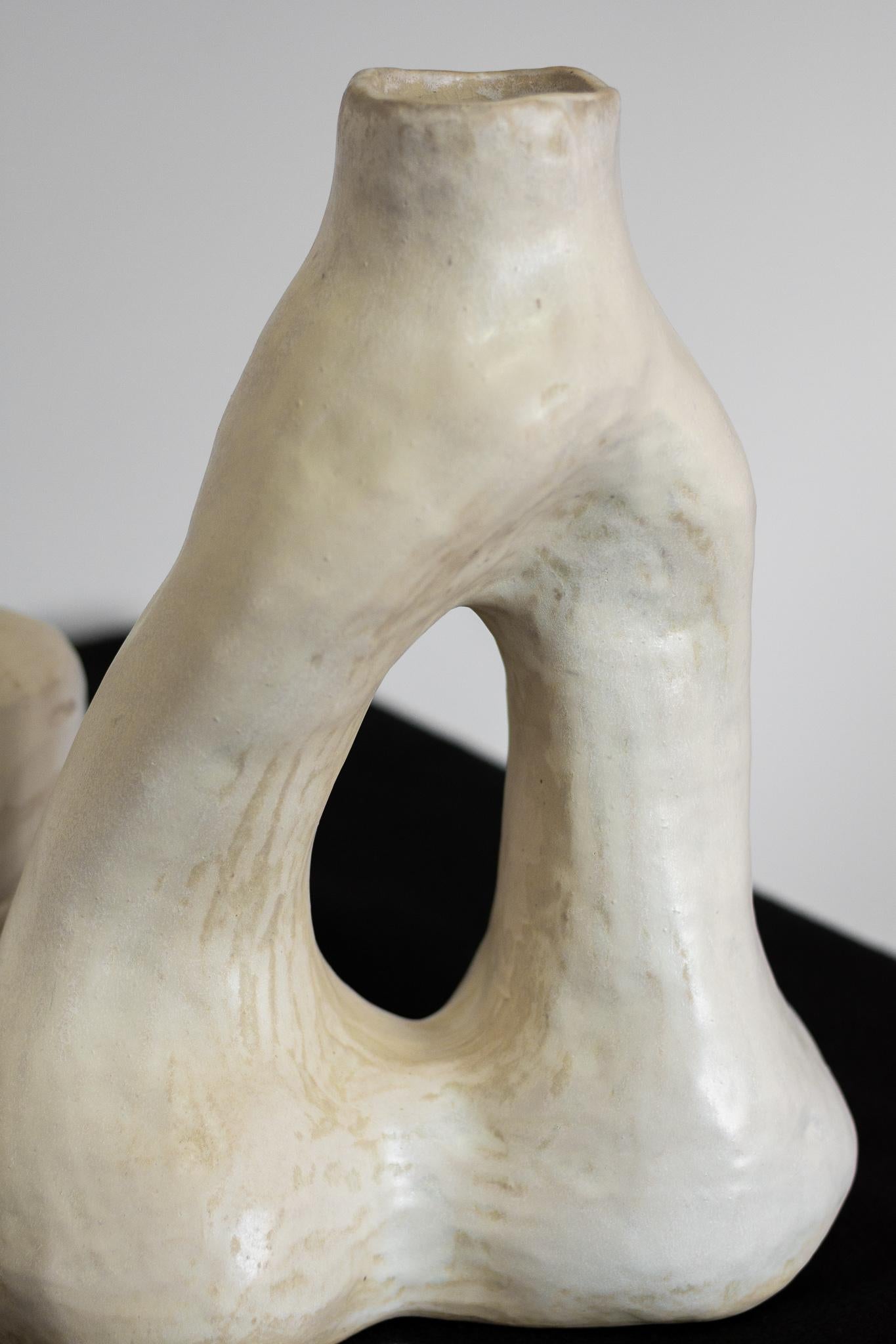 Brazilian sculpted ceramic vase ALBA N.5 -  pearl version  For Sale