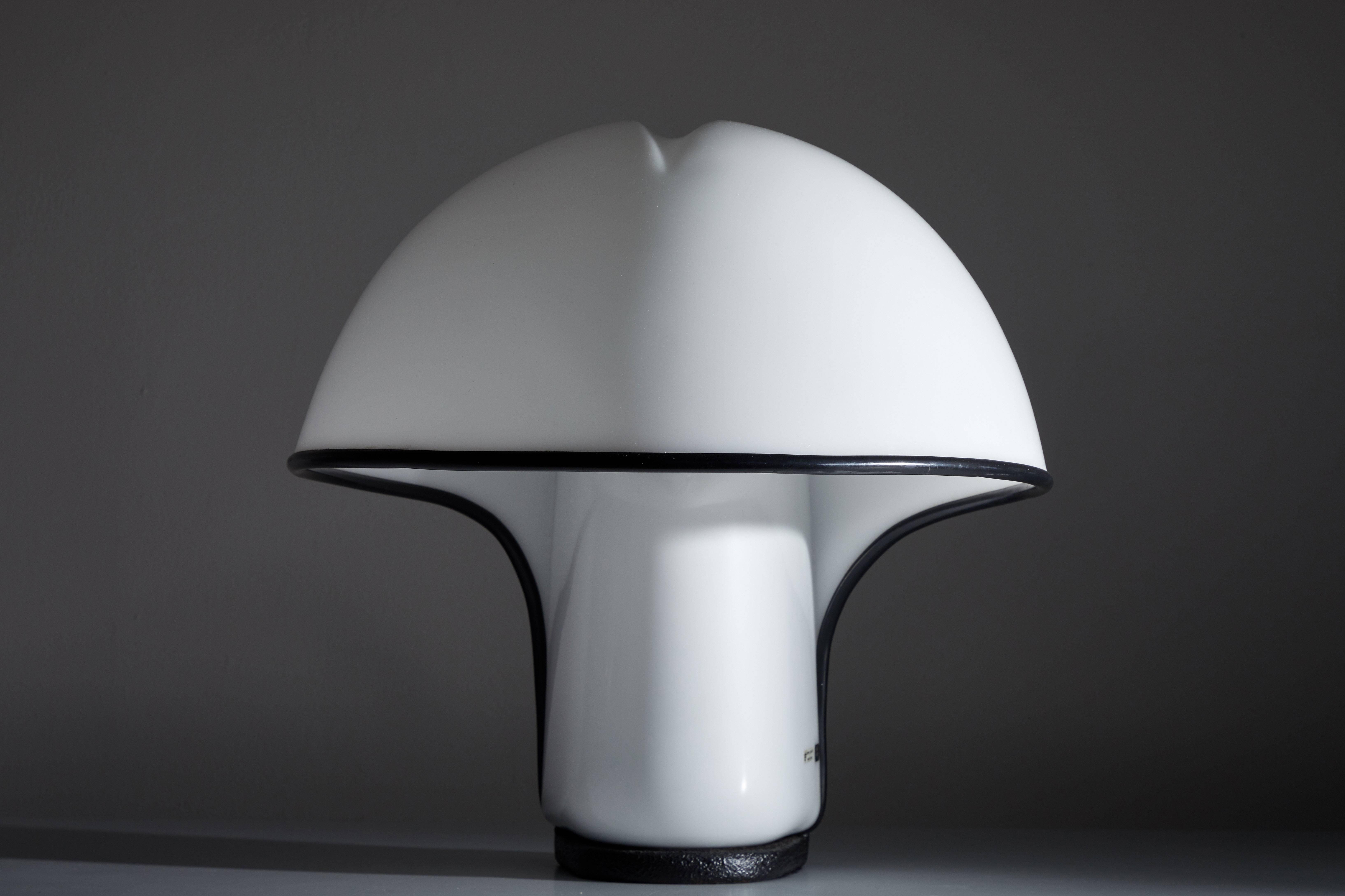 Lámpara de mesa Albanella de Sergio Brazzoli y Ermanno Lampa para Guzzini en venta 2