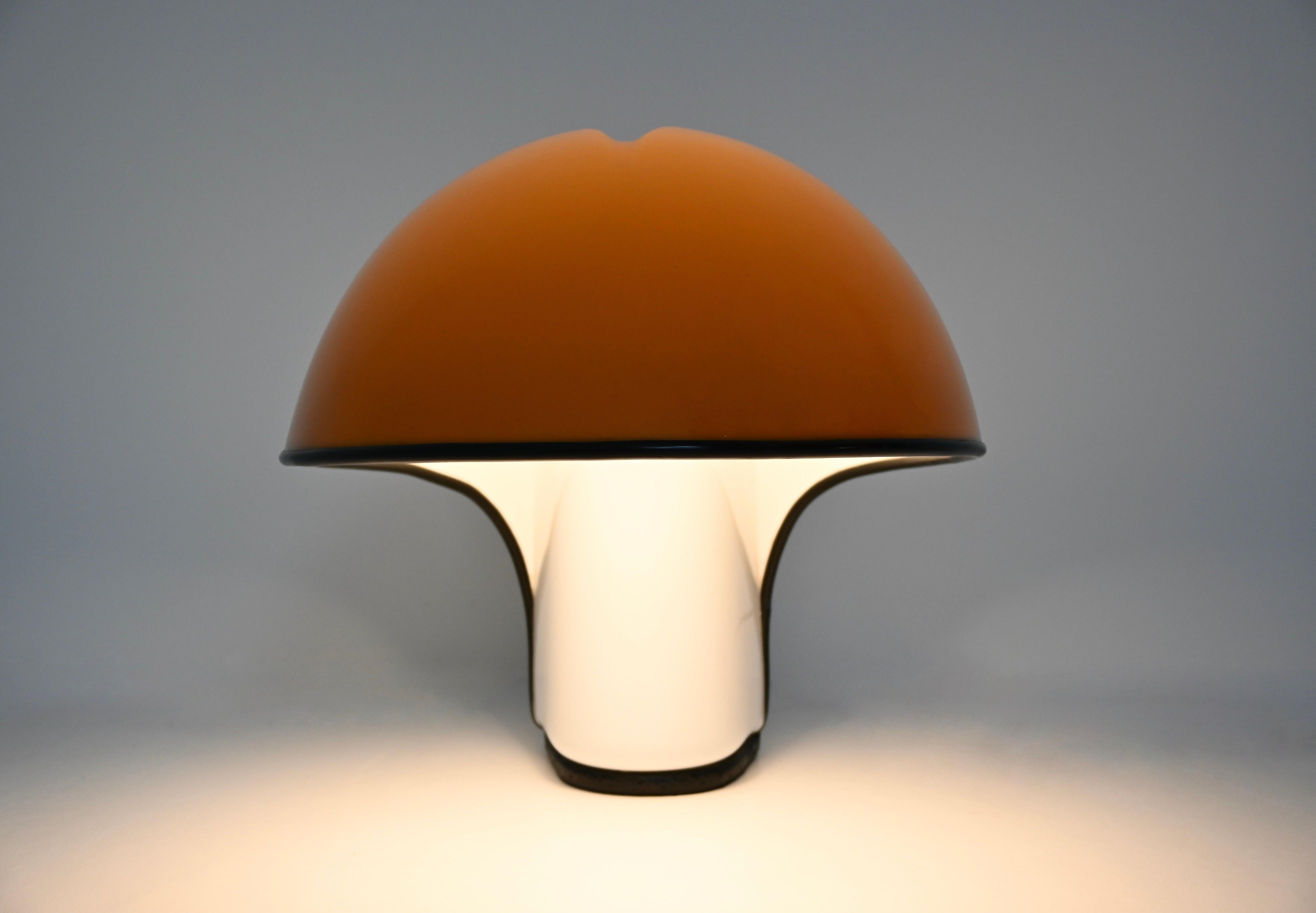 Albanella table lamp by Sergio Brazzoli & Ermanno Lampa for Harvey Guzzini, 1970 In Good Condition In bruxelles, BE