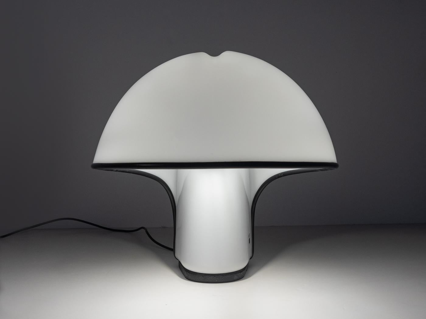 Lampada da tavolo ALBANELLA, Ermanno Lampa & Sergio Brazzoli per Harvey Guzzini in vendita 3