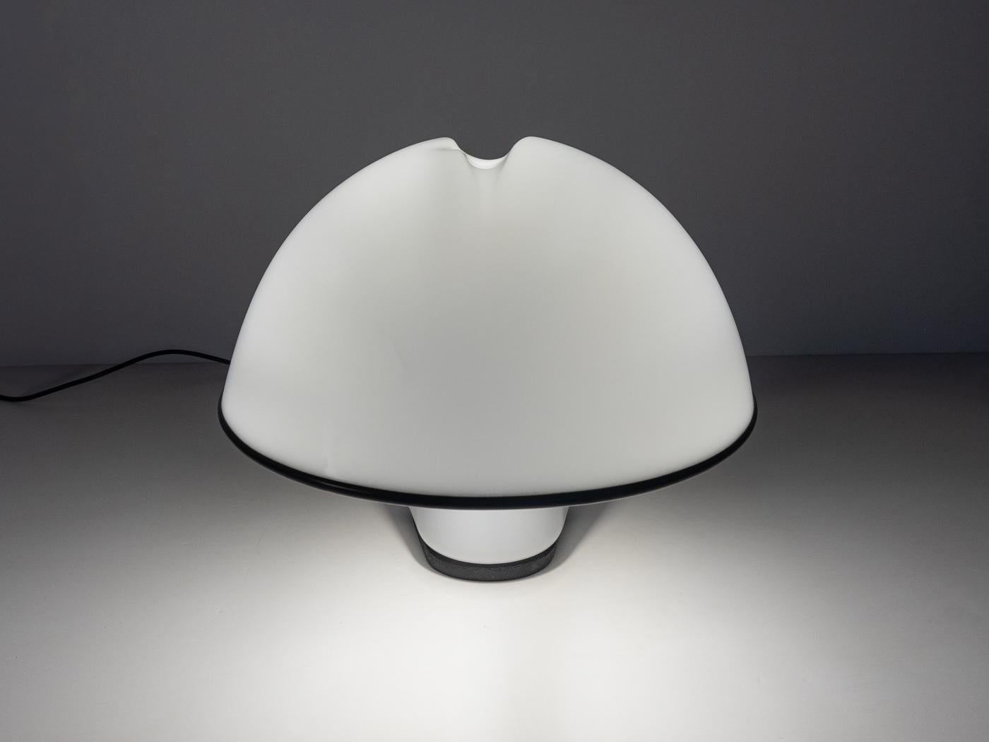 Lampada da tavolo ALBANELLA, Ermanno Lampa & Sergio Brazzoli per Harvey Guzzini in vendita 4