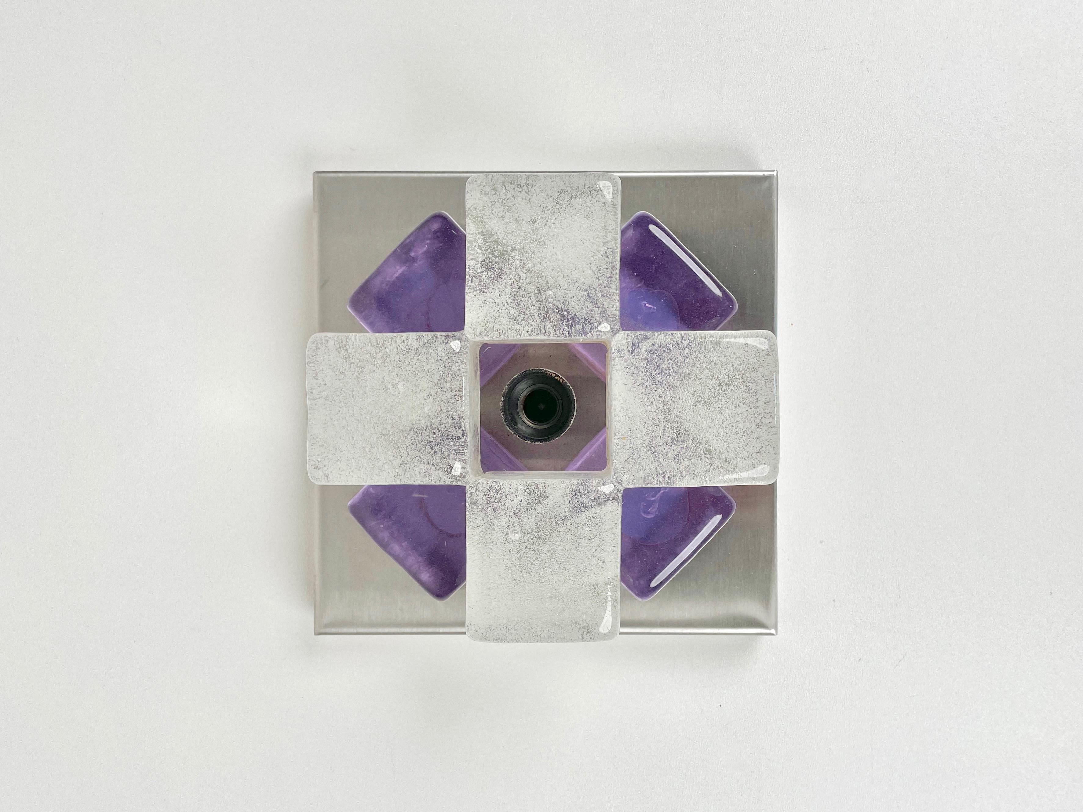 Squared applique wall lamp by Albano Poli for Poliarte in violet and white Murano glass on steel base made in Italy in the 1970s.