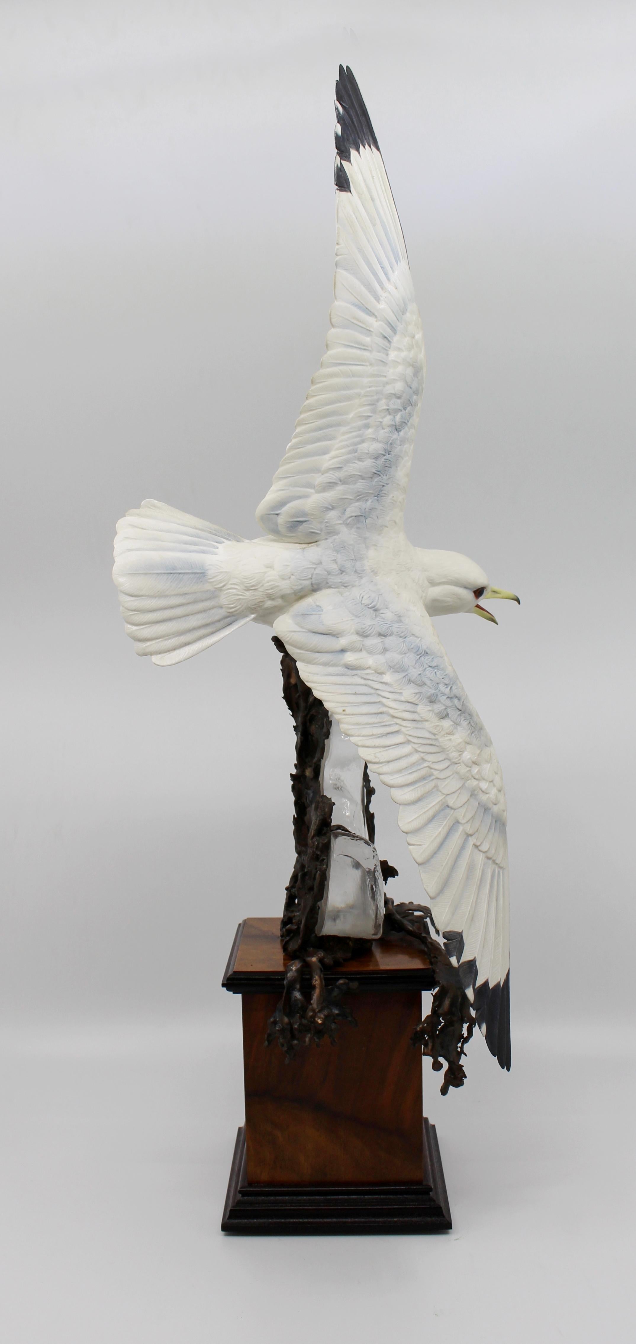 Albany Limited Edition Kittiwake Sculpture Porcelain on Bronze and Rock Crystal In Excellent Condition For Sale In Worcester, Worcestershire