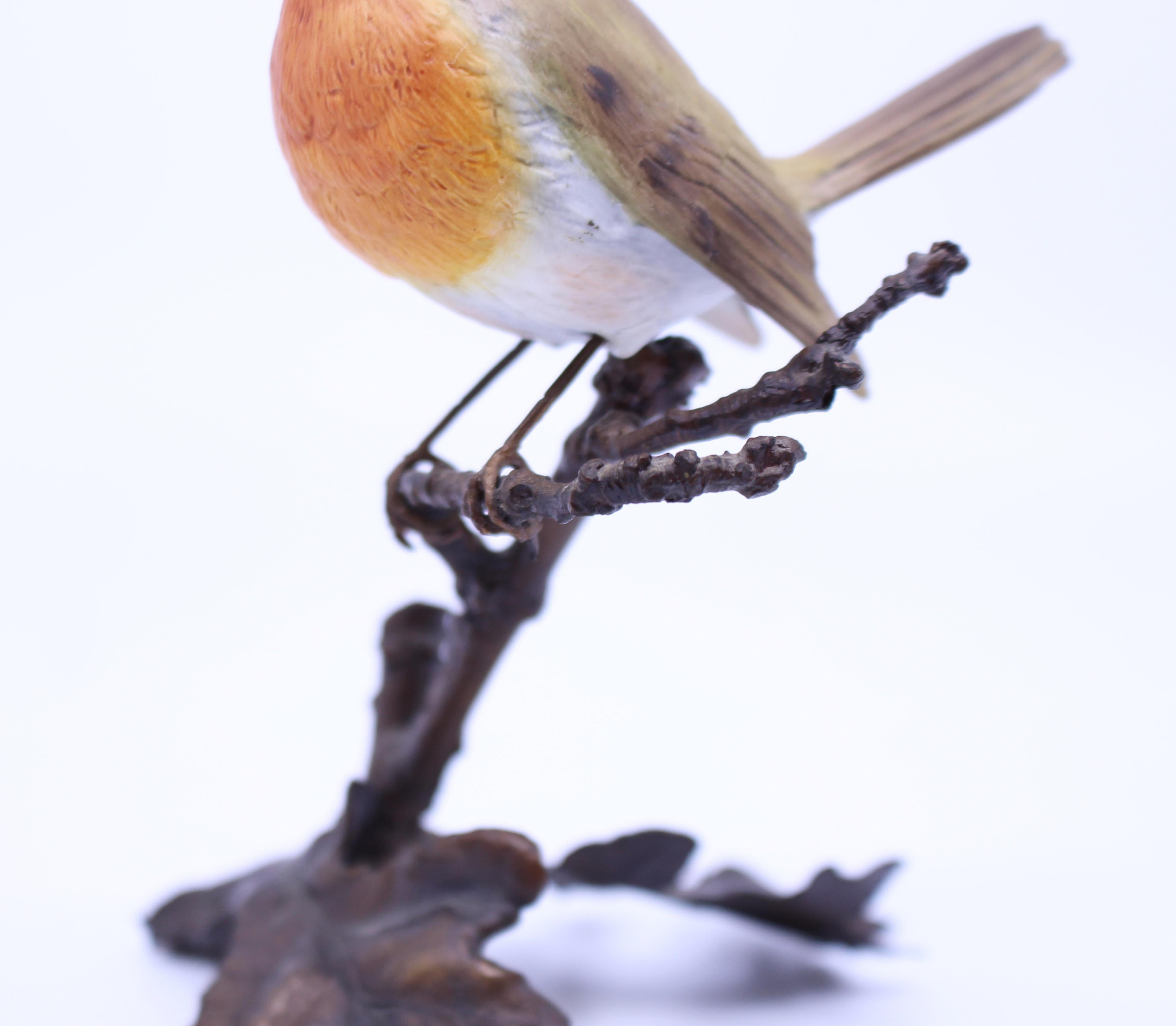 Albany Worcester County Birds Porcelain & Bronze Robin 1