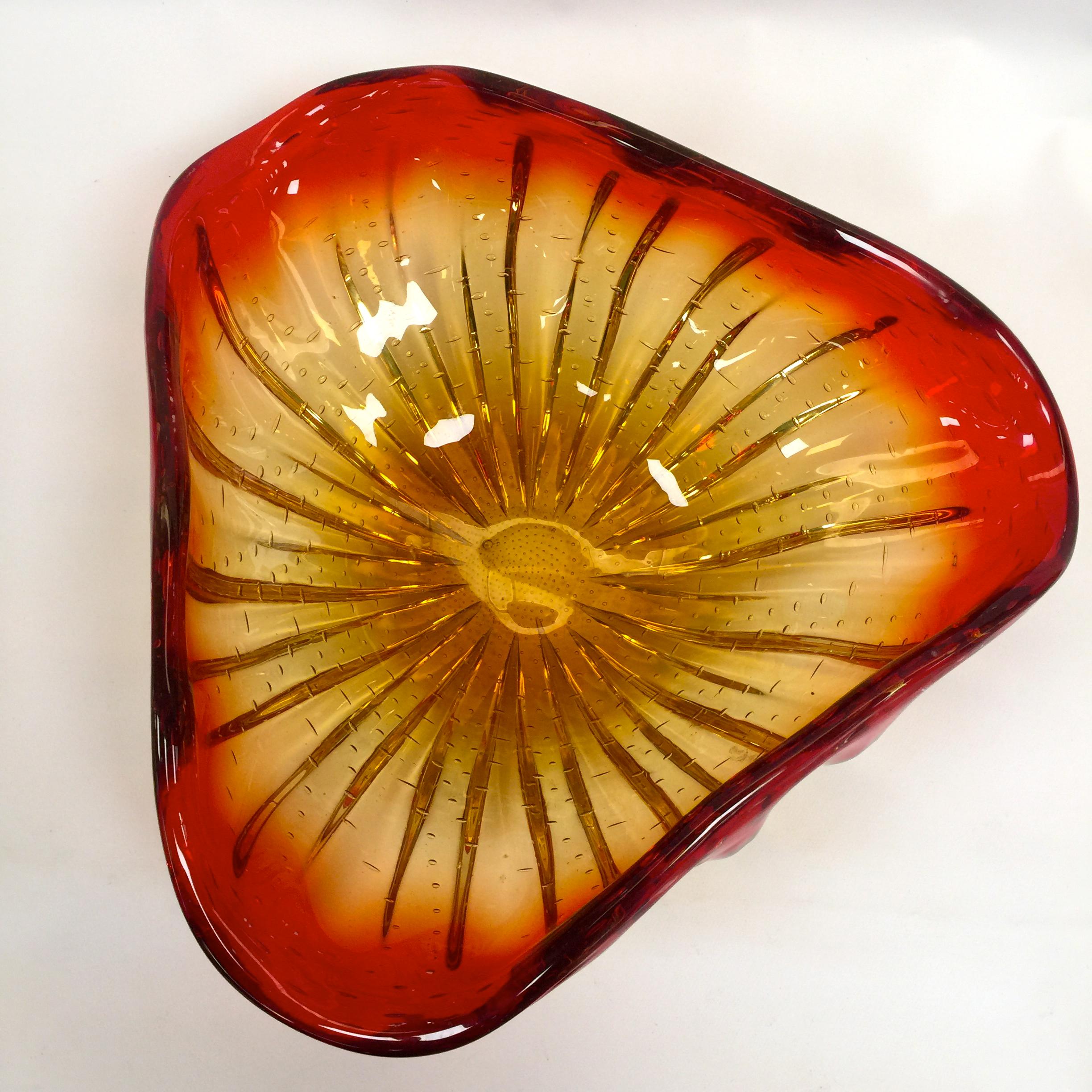 Appliqué Albarelli 1950 Multi-Color Bowl in Murano Glass For Sale