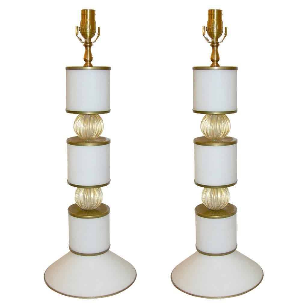 Albarelli Pair of Tall Matte White and Gold Murano Glass Lamps, circa 1960 For Sale 11