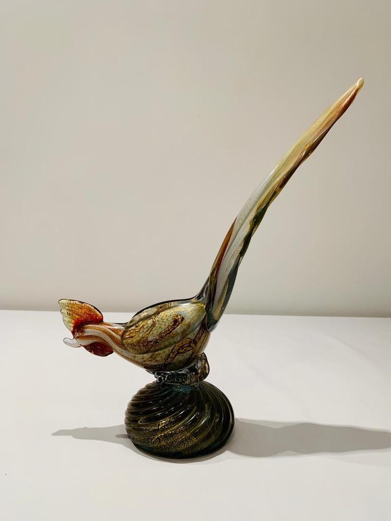 Incredible Albarelli style Murano glass multicolor with air bubbles and gold 1950 cock.