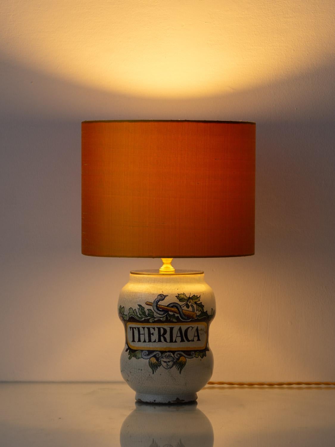 Albarello Table Lamp, 19th Century Italian Majolica in Renaissance Revival Style For Sale 5