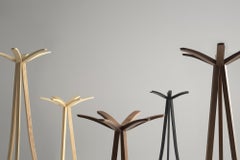Albedo Daisy Ash Hanger by Carlo Cumini
