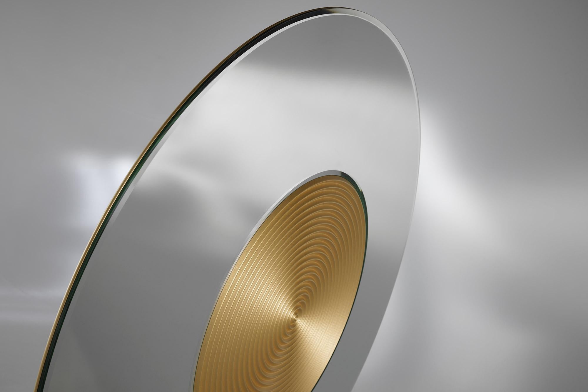 Miroir mural Albedo Gong de Carlo Cumini Neuf - En vente à New York, NY