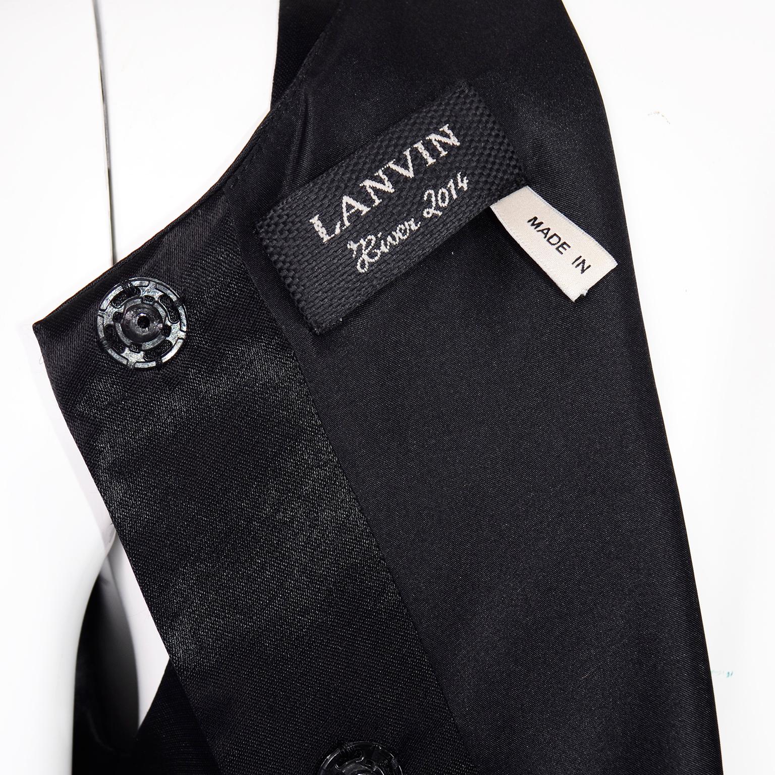 Alber Elbaz pour Lanvin, haut de soirée sans manches à franges et œillets noirs, automne-hiver 2014 en vente 2